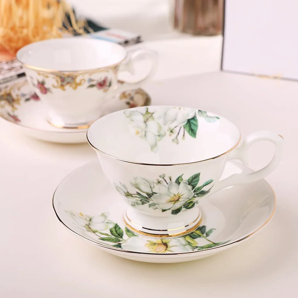 BBCBBZ Europejska porcelanowa filiżanka do kawy i naczynia Ceramiczna filiżanka popołudniowa herbata filiżanka czarna herbata Kreatywność