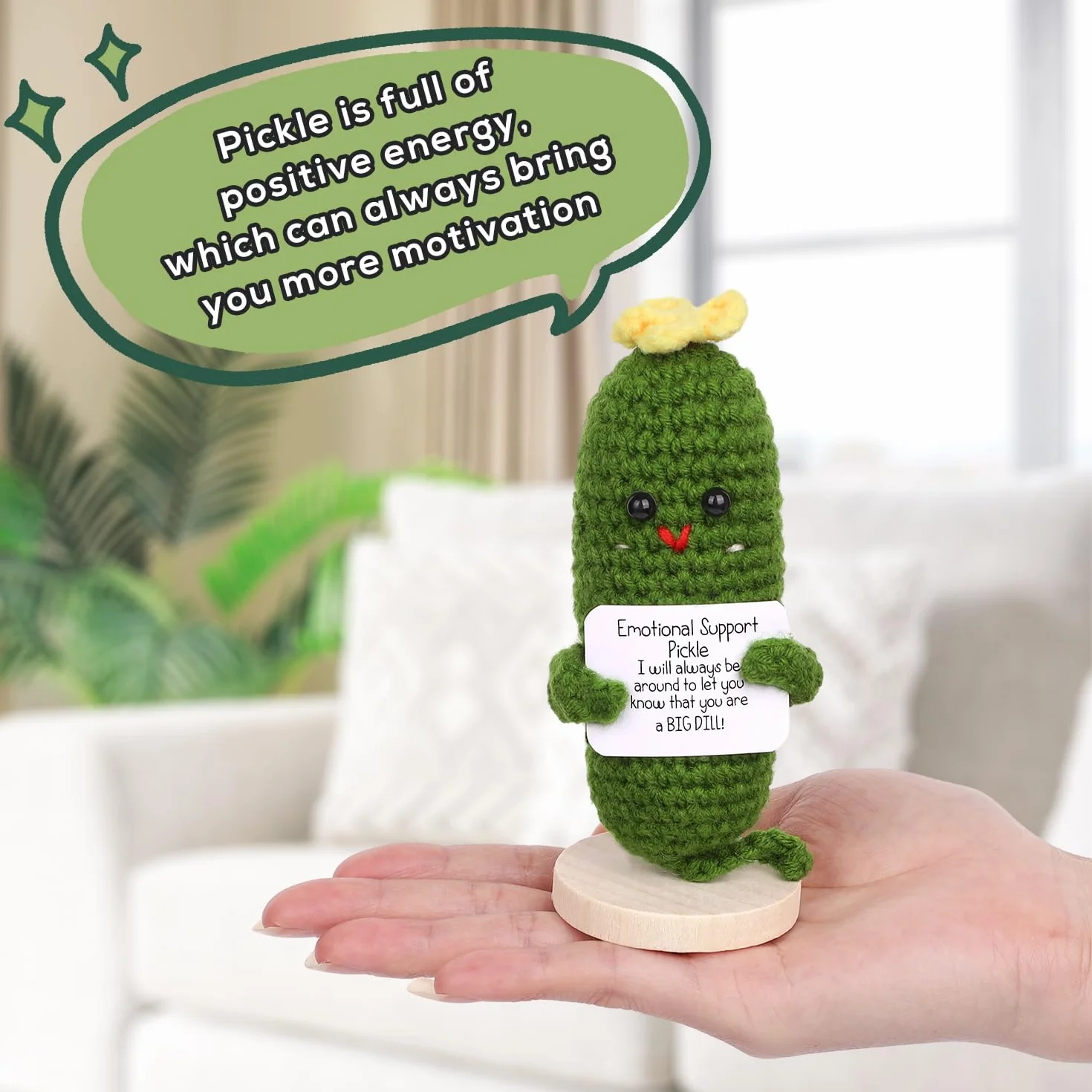 Smieszne Emocjonalne Pozytywne Ogórki, 12cm Dziane Ogórki z Pozytywna Karta Drewniana Podstawa Pozytywna Marynata Pozytywne Szydelko Pluszowy Prezent Dopingujacy dla Przyjaciól Wystrój Biura