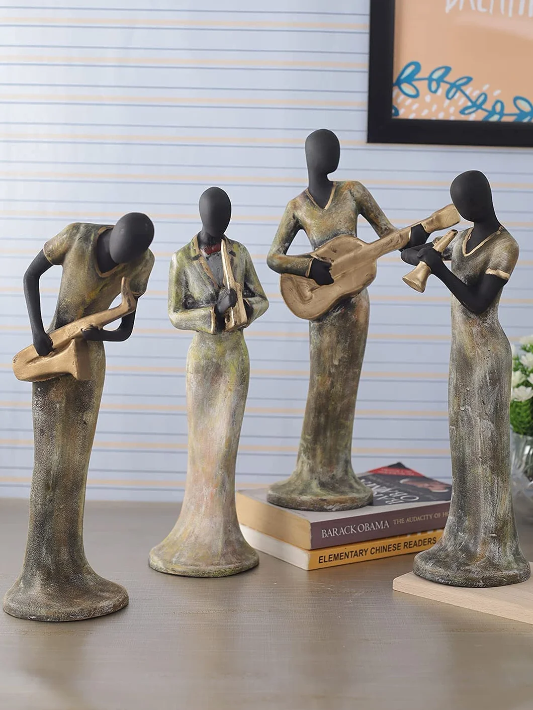 Fascinate Care zestaw 4 muzycznych damskich figurek instrumentów do zabawy, element dekoracyjny figurki kolekcjonerskie do dekoracji domu, półka ścienna, stół, biuro, salon, dekoracja, przedmiot (poliester, każda 34 cm)
