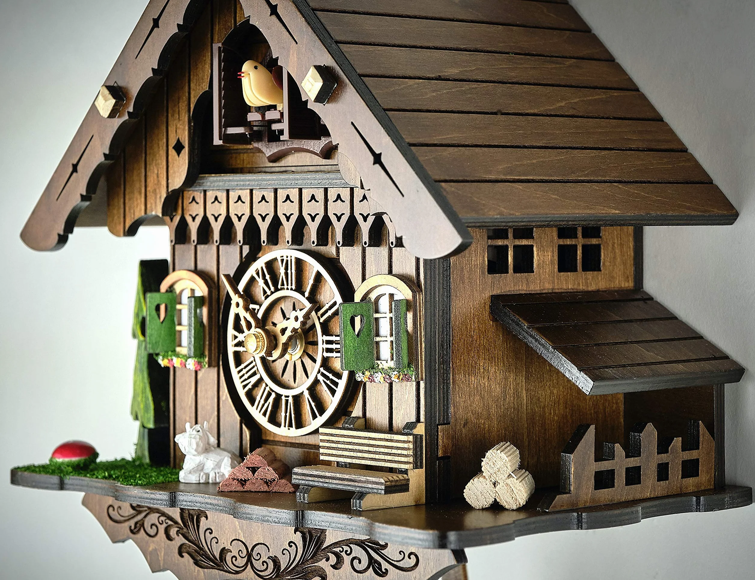 zegar z kukułką, prawdziwe drewno, zasilanie bateryjne, muzyka, wołanie kukułki, dom w Schwarzwaldzie, 21 cm - 60850000