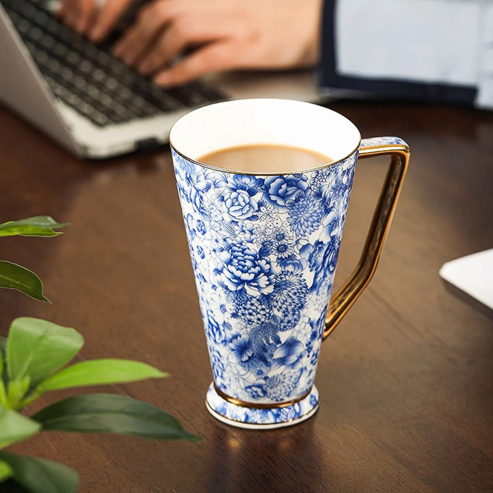 Kubki do kawy Jingdezhen kubek z porcelany kostnej, wysokiej jakości kubek 450 ml kubek do kawy o dużej pojemności ręcznie malowany emaliowany kolor kalejdoskop kubek zestaw