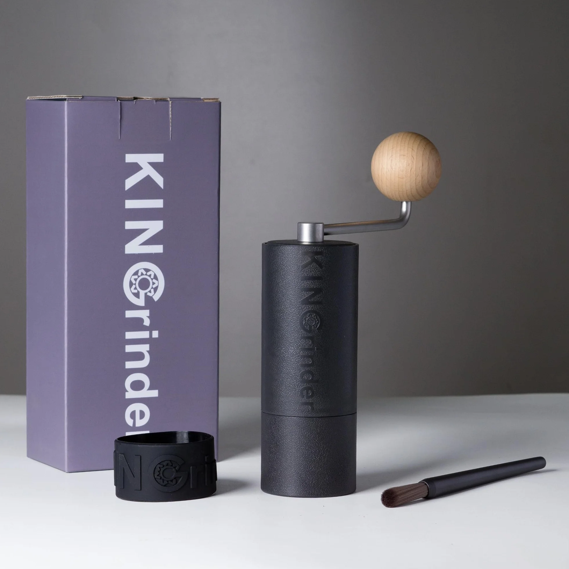 KINGrinder P0 lekki ręczny młynek do kawy do dzbanka Moka, aeropress, French Press, kroplówka ze spójnością montażową, stożkowy młynek ze stali nierdzewnej, pojemność 20g