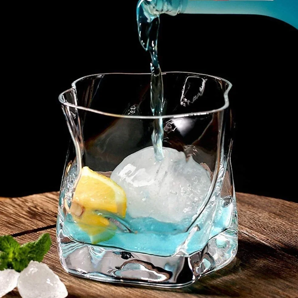 Karafka do whisky Zestaw 2 karafek do wina Twisted Szklanki do whisky Szklanki do whisky Zestaw kieliszków UltraClarity Bezołowiowe, staromodne