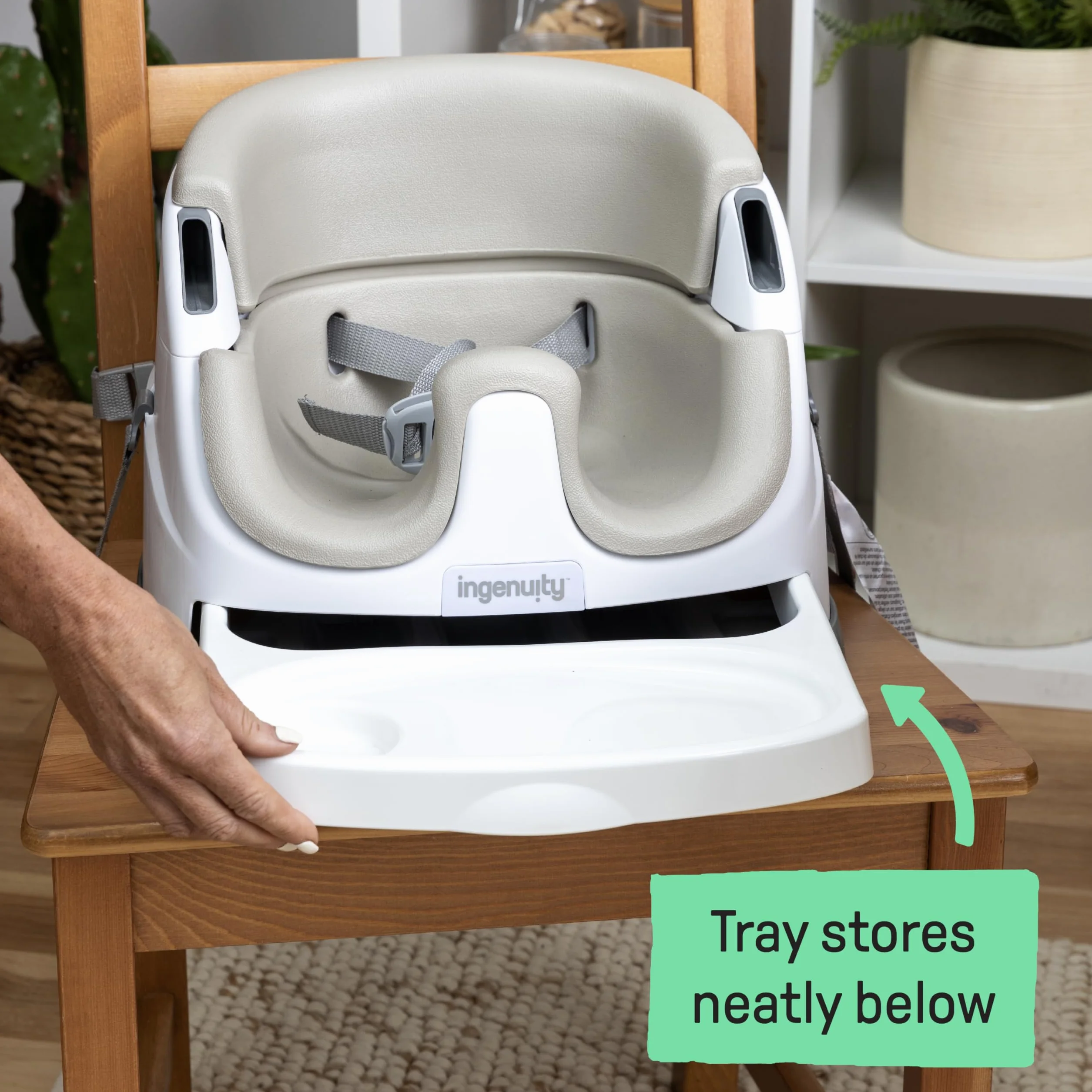 Ingenuity Baby Base 2 w 1, fotelik dziecięcy w kolorze kaszmirowym, fotel podwyższający, siedzisko do jadalni i karmienia dla małych dzieci, łatwe do czyszczenia, ze zdejmowaną i samoskładującą się tacą, dla dzieci od 6 miesięcy