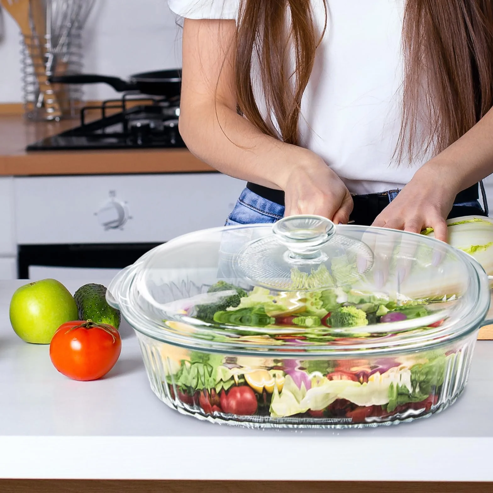 Luvan Szklana forma do pieczenia 2,8 l，Szklane naczynie żaroodporne z pokrywką i uchwytem, przezroczyste bezołowiowe szklane naczynie żaroodporne, bezpieczne w piekarniku i kuchence mikrofalowej