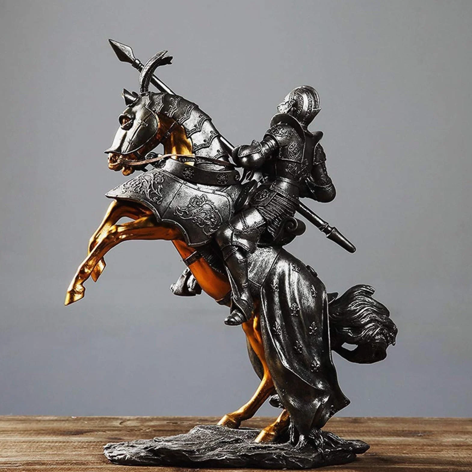 Rzeźba artystyczna na biurko – 3D zbroja rycerza statuetka ozdoba, rzeźba rycerza konia, figurka do dekoracji domu, statuetka dekoracyjna do biura (2 szt.)
