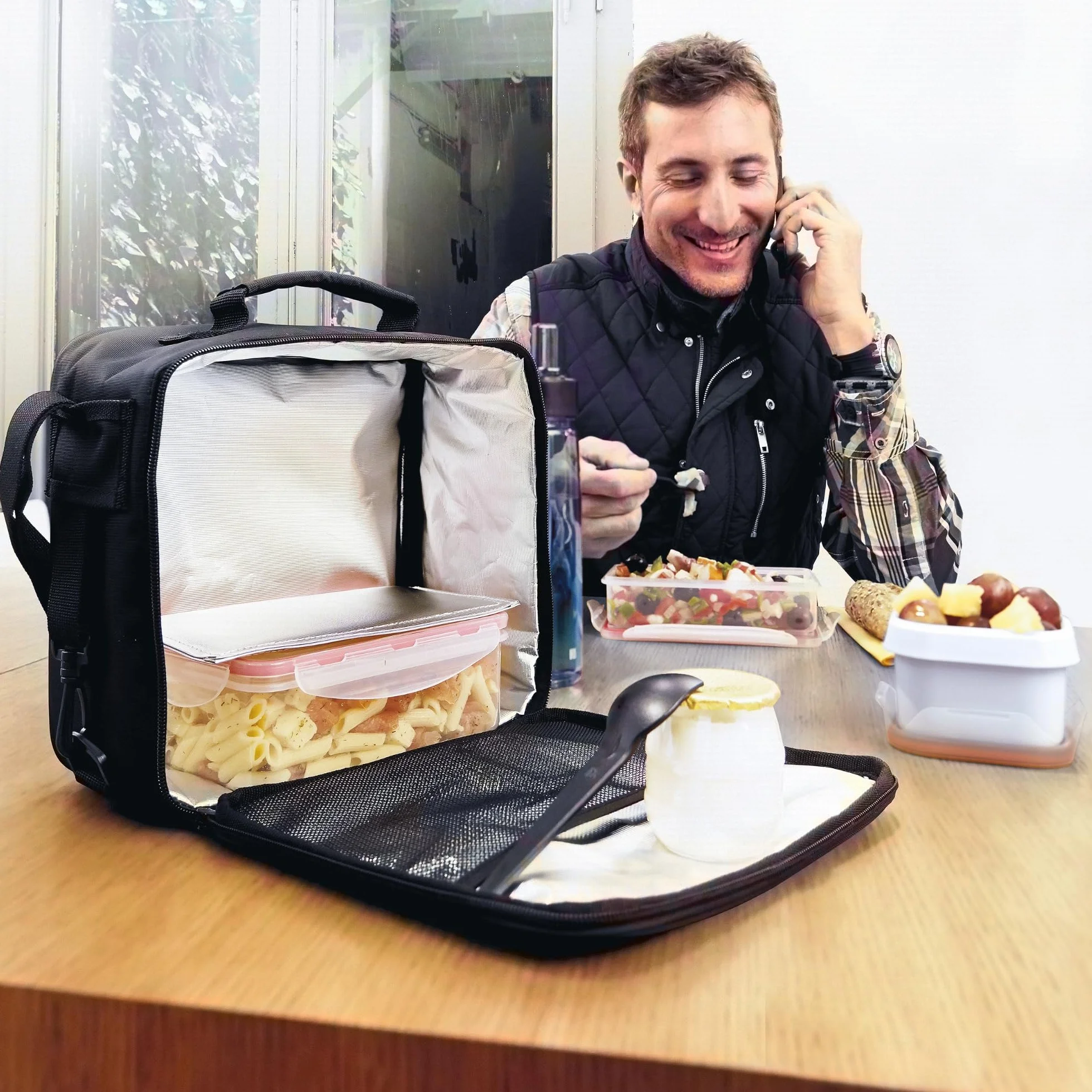IRIS Maxi Walizka na lunch czarna