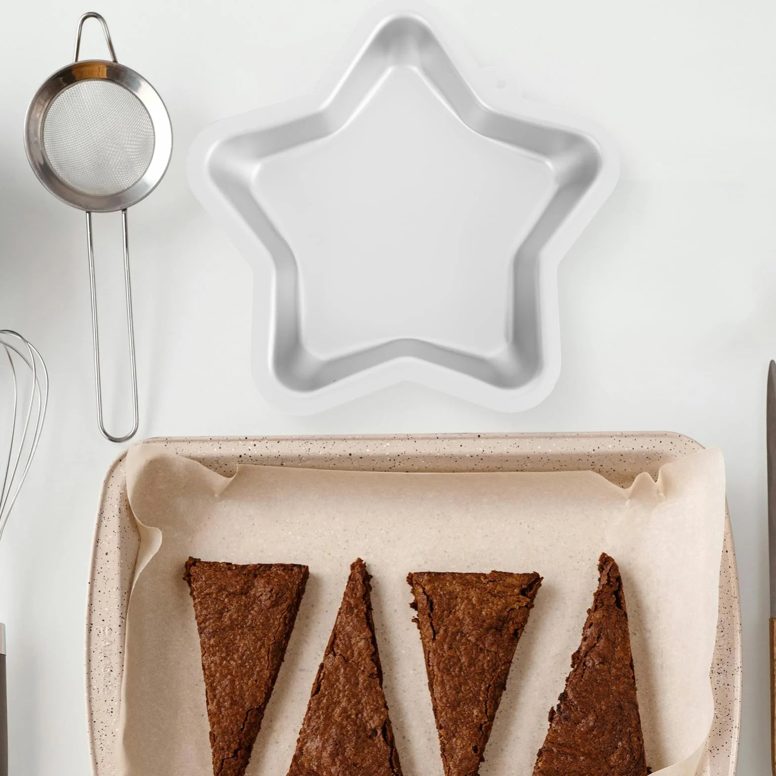 Housoutil Forma Do Pieczenia Ciasta W Kształcie Gwiazdy 5 Sztuk Pięcioramiennych Aluminiowych Narzędzi Do Pieczenia Ciasta Z Powłoką Zapobiegającą Przywieraniu Aluminiowe Formy Do Pieczenia