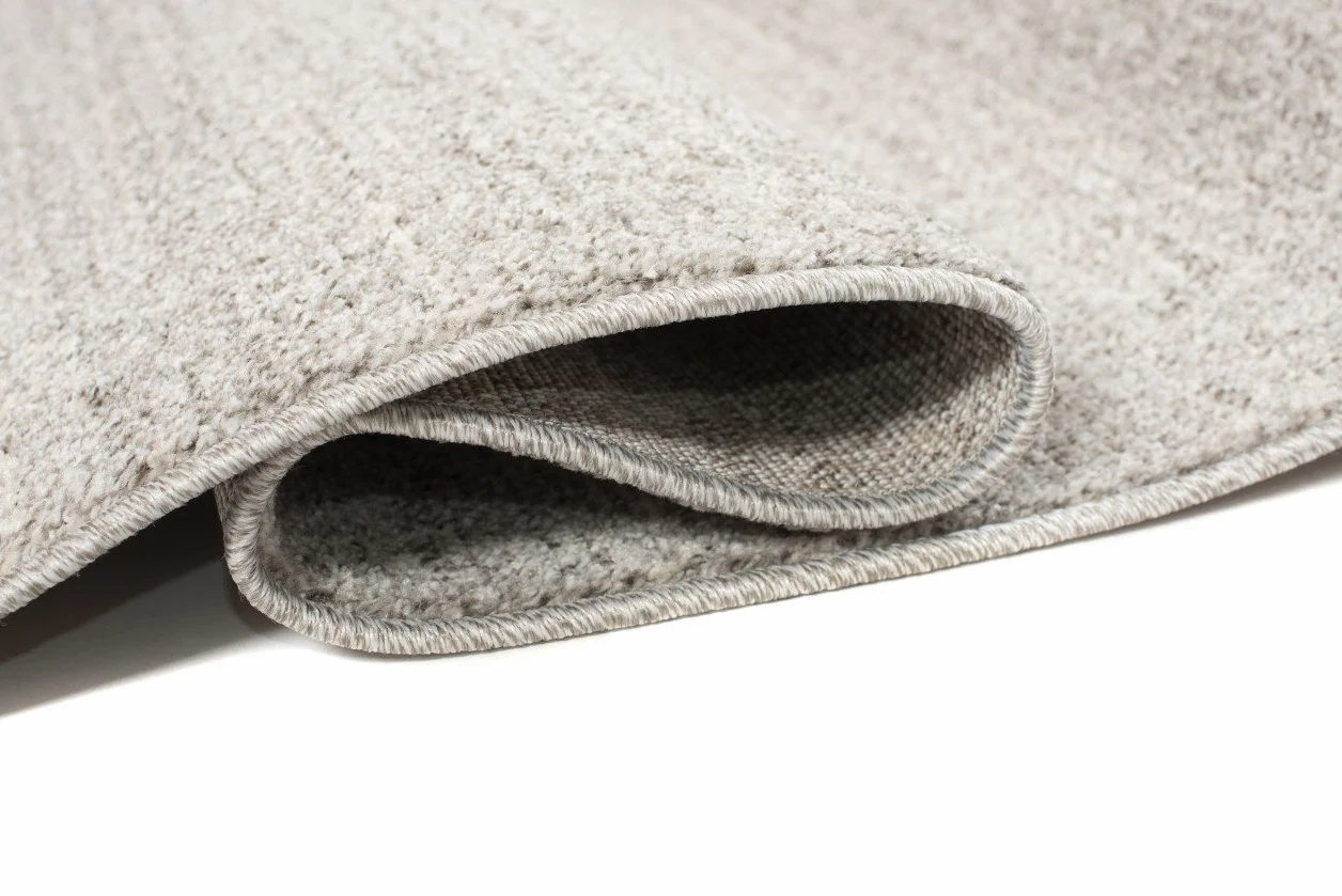 Tapiso Sari chodnik na metry do salonu, sypialni, kuchni, korytarza, mostek na wymiar, szary, szarobrązowy, jednokolorowy, krótkie runo, melanż, 90 x 300 cm