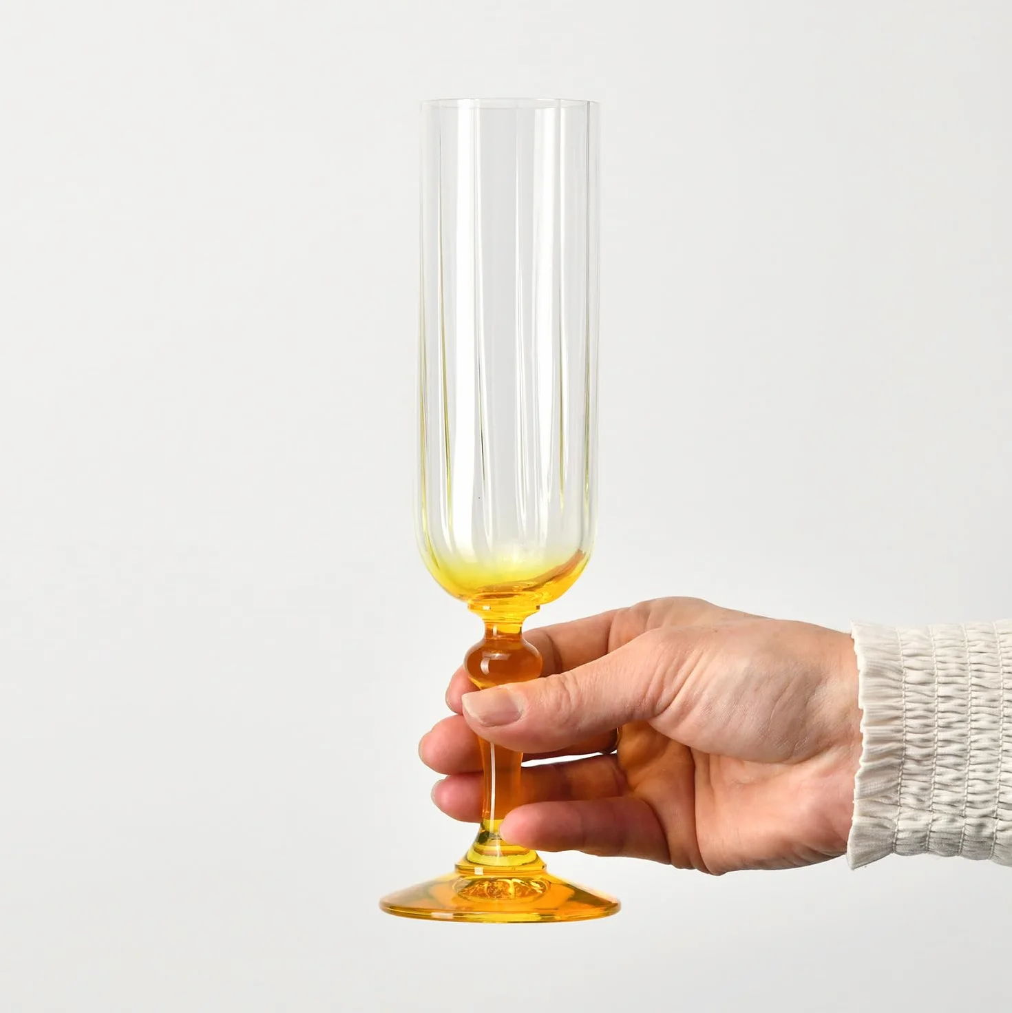 Kieliszki do szampana KROSNO 220 ml z żółtą nóżką, zestaw 2 szt. – do Mocktaili, Mimosa, Prosecco, Cava i Spritz – bez ołowiu – można myć w zmywarce – Bubble Celebration Moments