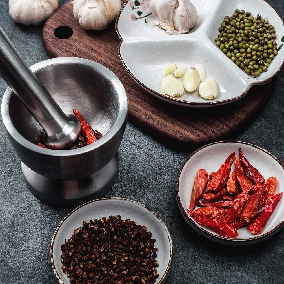 Moździerz ze stali nierdzewnej z tłuczkiem, przeznaczony do kontaktu z żywnością, Pestle and Mortar Stainless Steel, średnica 10 cm (3,9")