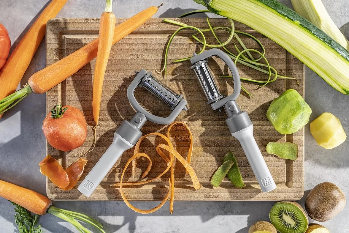 ZWILLING Z-Cut 5 w 1 Szary Obieraczka do owoców i warzyw