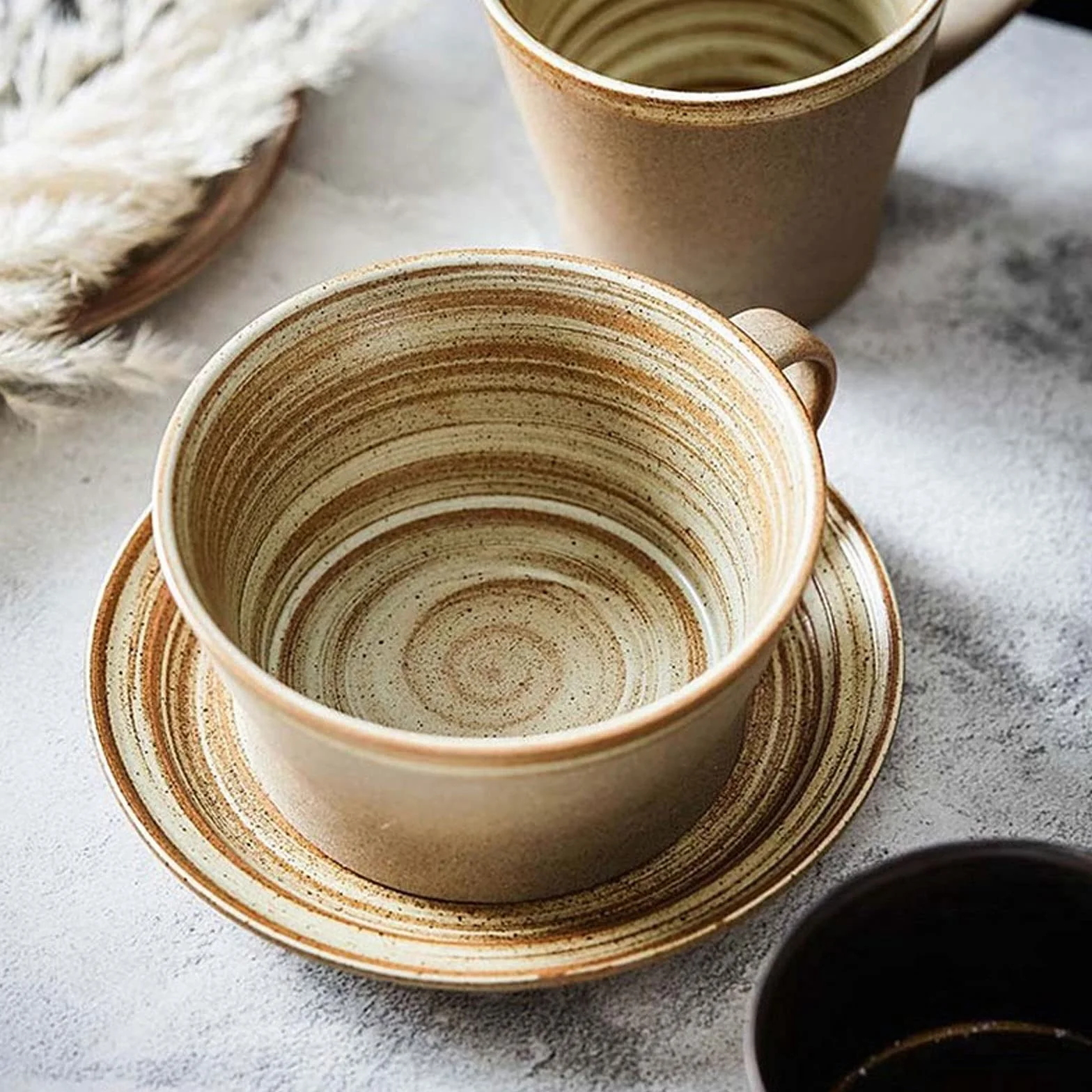 Kubki do kawy Porcelanowy Duży kubek do kawy z uchwytem 430 ml Duży kubek do herbaty Retro spiralny design Szeroki kubek do cappuccino, kawy latte, zupy, herbaty, płatków, zestaw kubków do lodów (kolor: A)