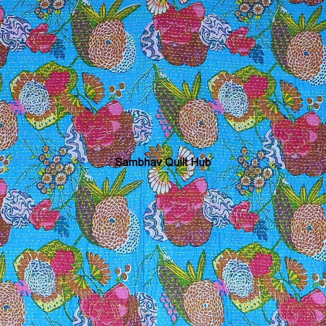 King / Twin Size indyjski owoc dwustronny wzór Gudri czysta bawełna Kantha Style Twin Size Kołdra narzuta na łóżko kwiatowy i owocowy nadruk dekoracyjna kantha Stitch kołdra (turkusowa, 152 x 229 cm)