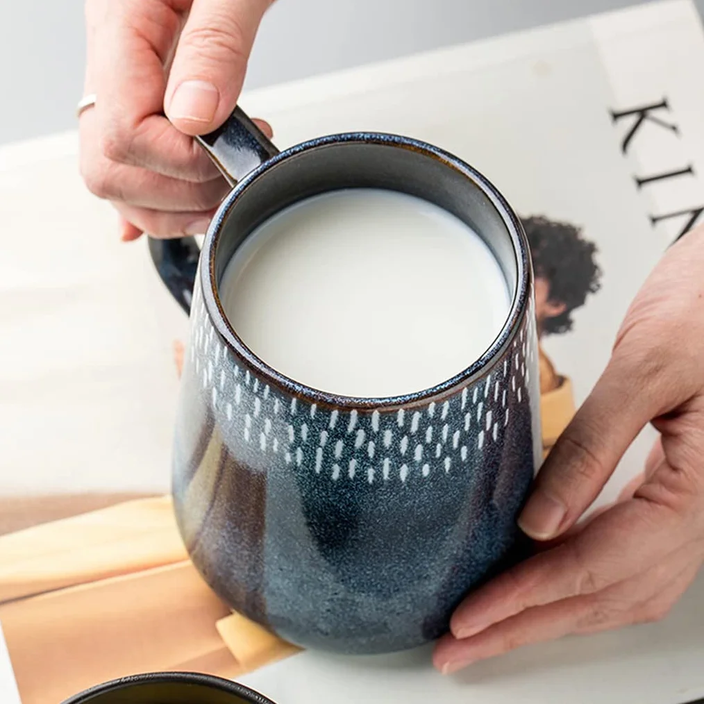 Duże ceramiczne kubki do kawy z pokrywką i chochlą, kubki do kawy z dużym uchwytem, bardzo duży kubek do herbaty i kawy do biura i domu, prezenty dla mężczyzny, kobiety, taty i mamy, kuchenka mikrofalowa C-700 ml