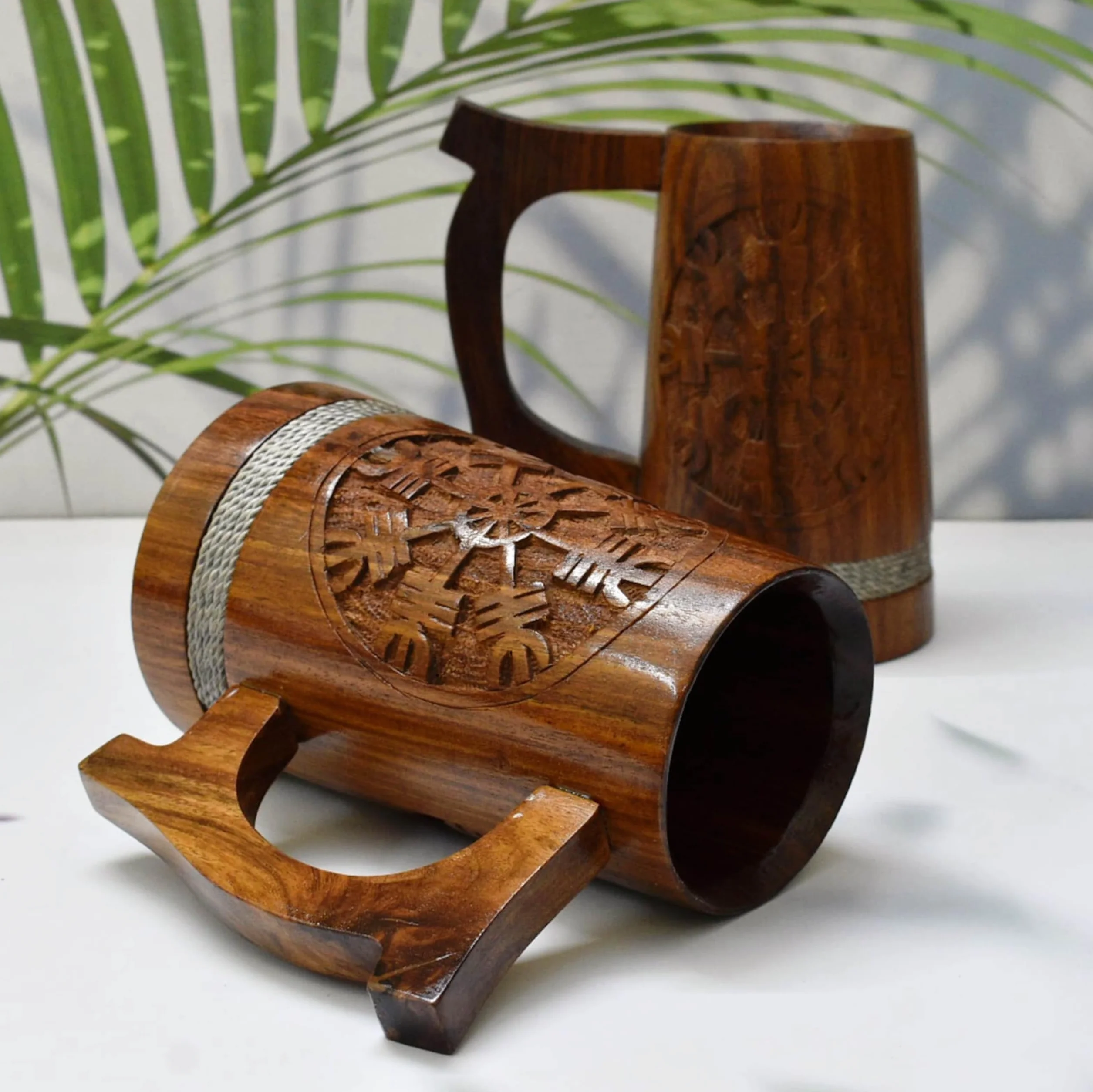 Lichtenberg Płonące drewniane kubki do piwa, ręcznie robiony kubek do piwa, kufel wikingów, prezent urodzinowy dla mężczyzny, drewniany kubek do piwa (Viking) - 590 ml