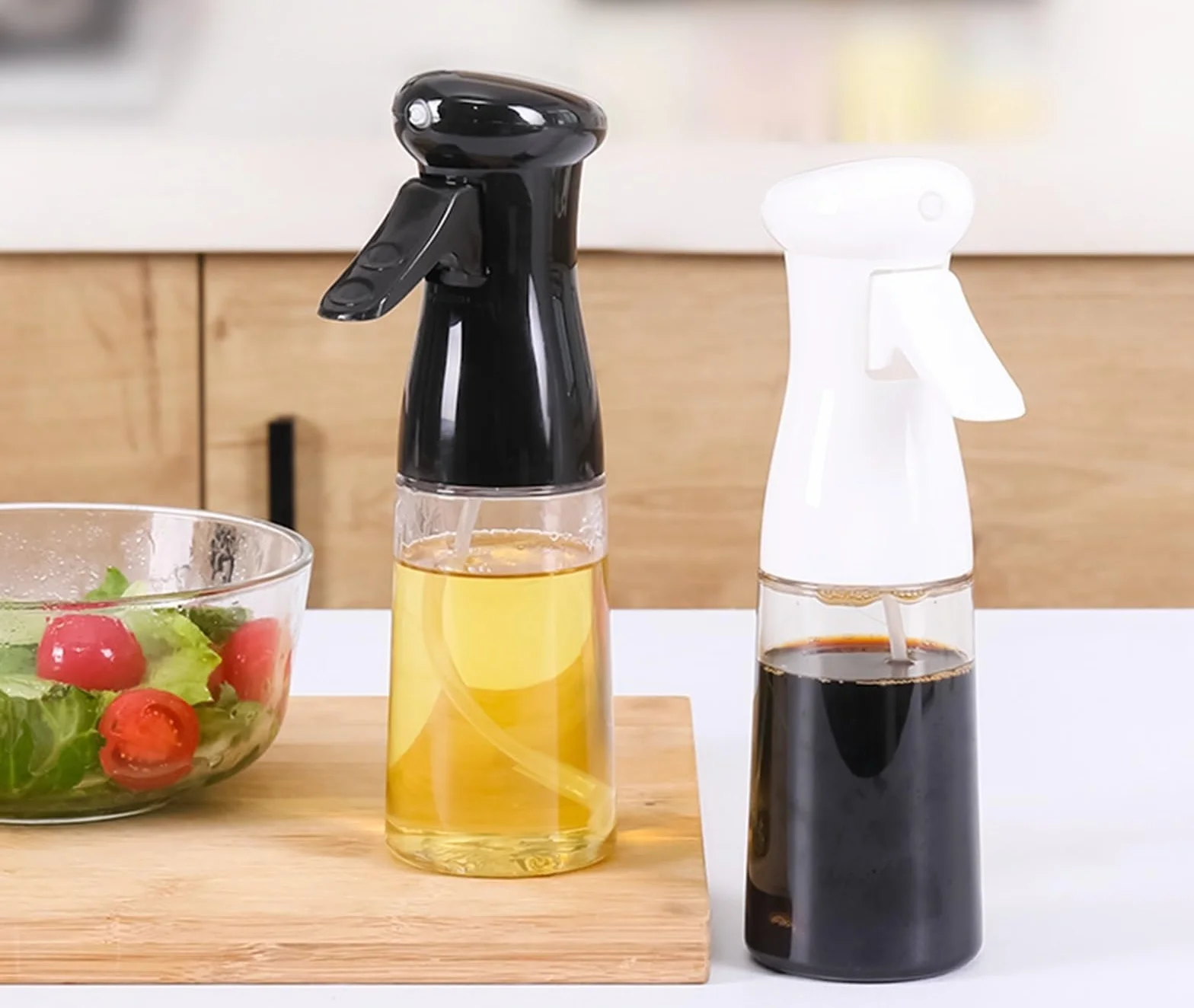 Dozownik do Oleju Kuchennego Szklany Rozpylacz Do Oliwy Z Oliwek Nadaje Się Grilla Air Fryer Dozownik Octu i Oleju(Black)