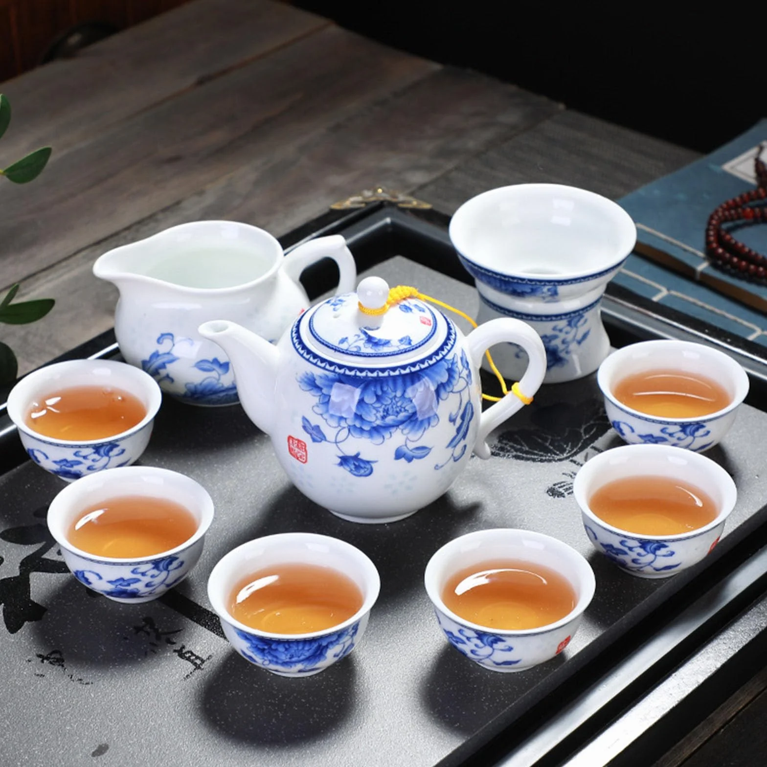 Liang baobao Chińska tradycyjna filiżanka do degustacji herbaty, zestaw 4 sztuk, 56 ml, biała porcelana, mini kubki na ceremonię herbaty Gongfu (piwonia)