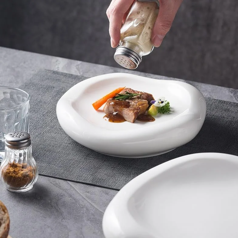 Kreatywne ceramiczne talerze obiadowe do zachodniego hotelu, restauracji, specjalny kształt, biała chmura, artystyczny design, deser, ciasto, czysta zastawa stołowa salaterka kuchenna