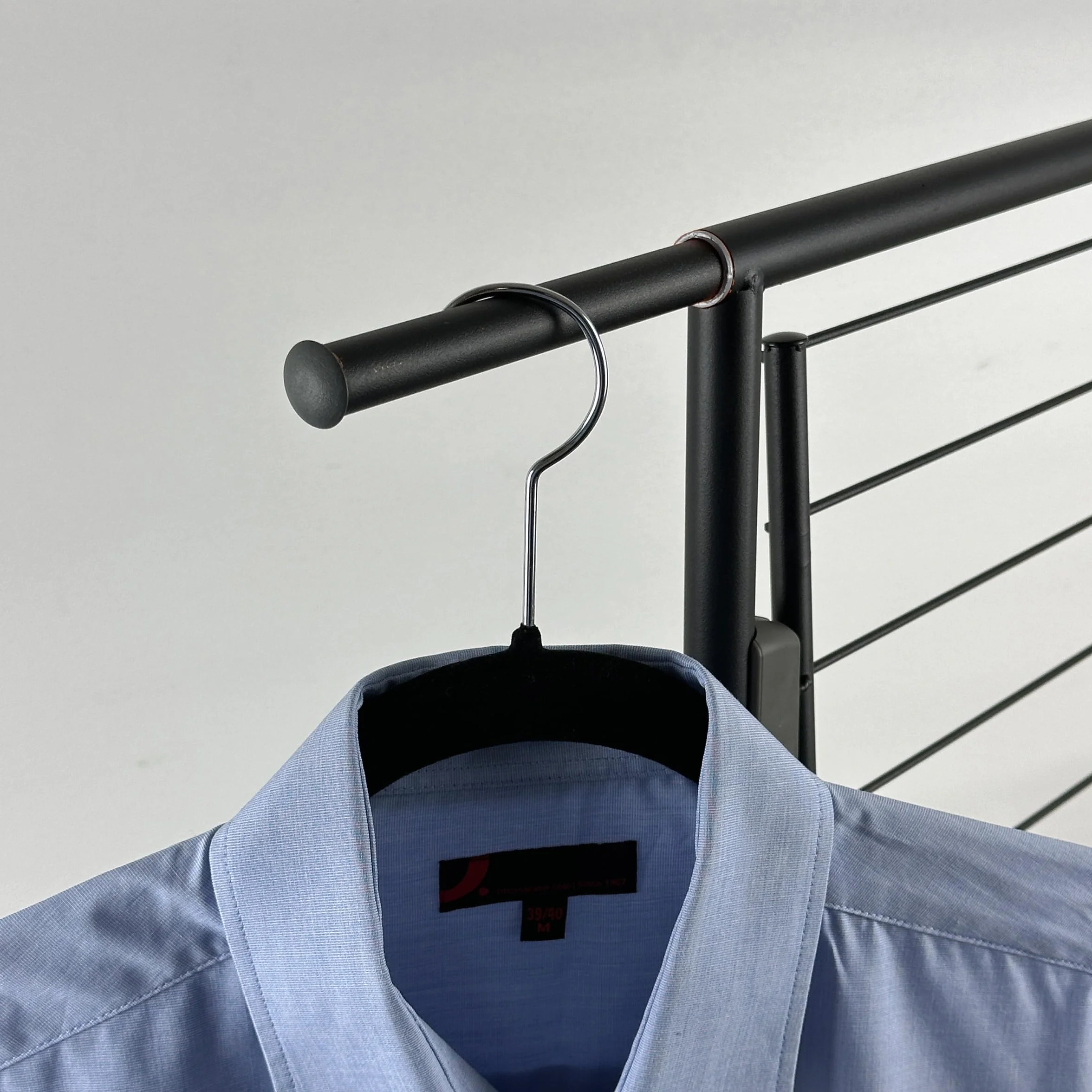 Rörets Suszarka na pranie Triple+ Black – rozkładane półki – 70 x 58 x 137 cm – 16 m powierzchni suszącej – wzornictwo i jakość od najsilniejszej szwedzkiej marki suszarek