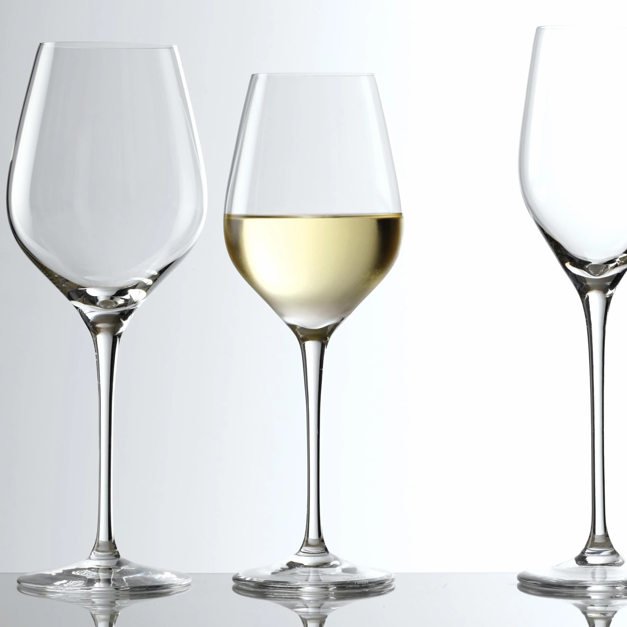 Stölzle Lausitz Uniwersalne Kieliszki do Wina Exquisit Royal Zestaw 6 szt., 420ml – Eleganckie Kieliszki z Kryształu do Białych, Różowych i Lekkich Czerwonych Win – Zmywarka, Wyprodukowano w Niemczech