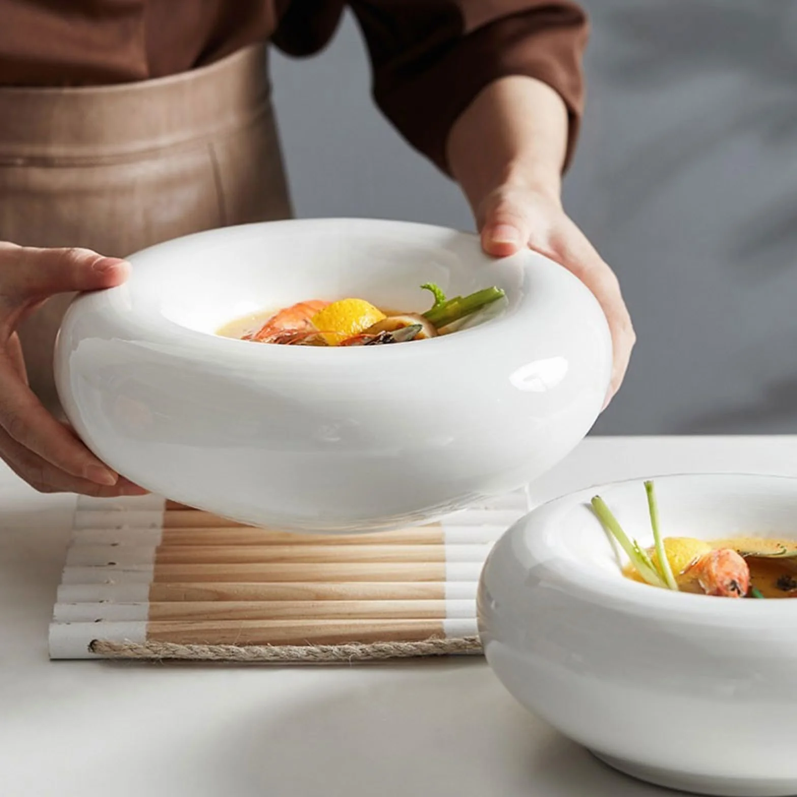 zastawa stołowa Kreatywna restauracja hotelowa Ceramiczna spersonalizowana zastawa stołowa Prosty biały talerz obiadowy Ceramiczny talerz deserowy o wysokiej temperaturze zestaw zastawy stołowej(Duży)