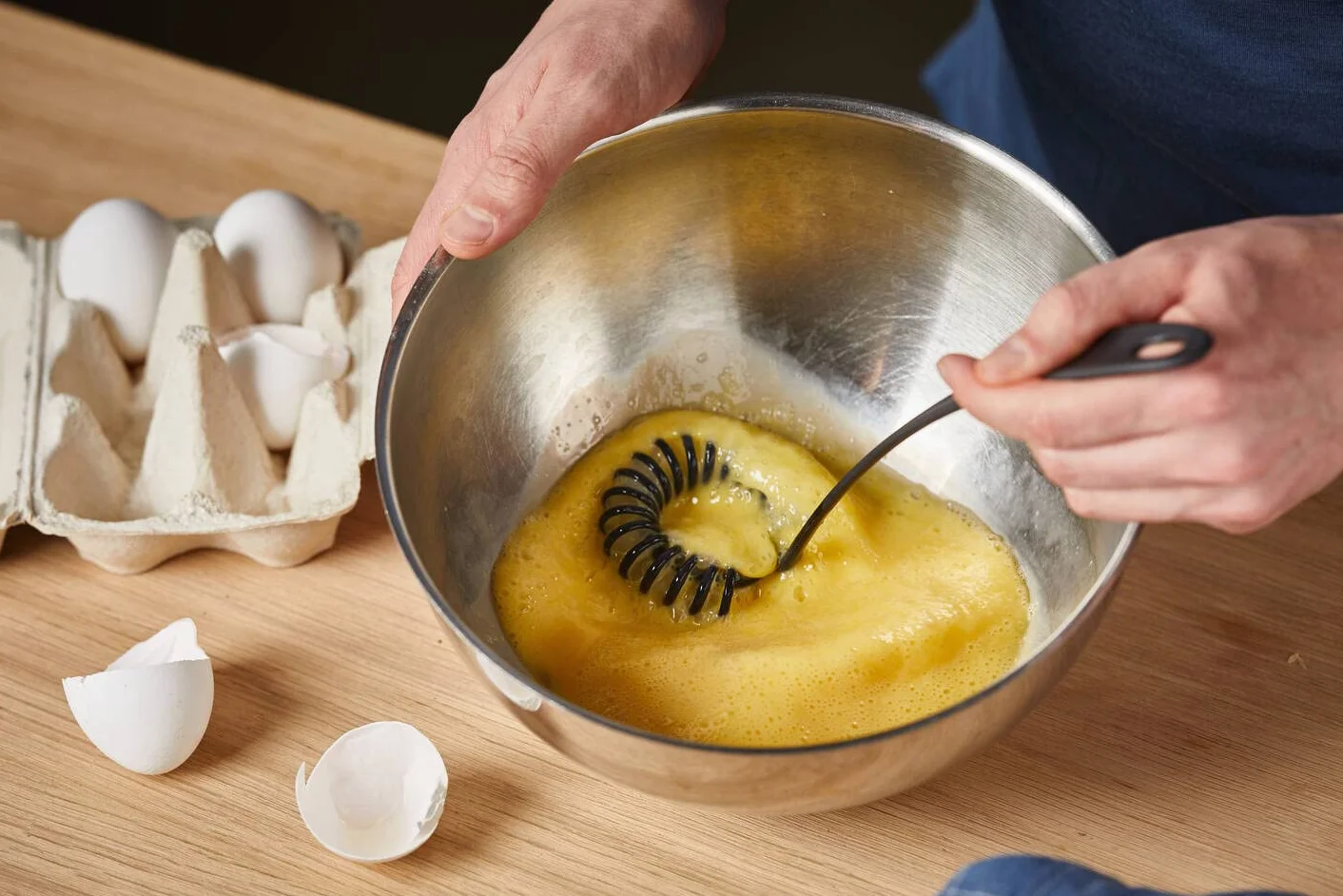 Fiskars Essential Easy-care whisk NEW