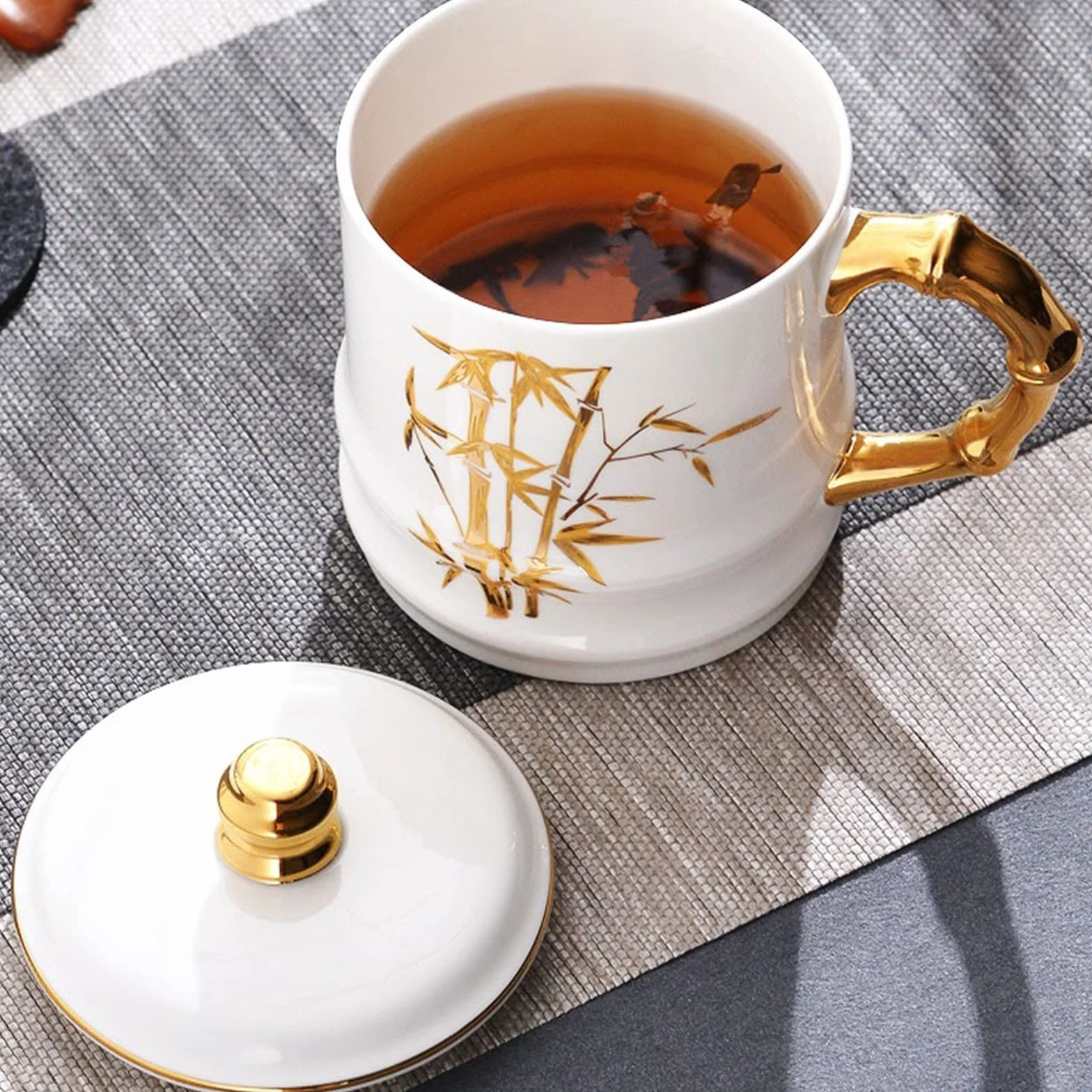 Kubki Kubki 650 ml Filiżanka Herbaty Z Pokrywą Duża Pojemność Porcelany Kostnej Filiżanka Kawy Śniadanie Kubek Mleka Prezent dla Przyjaciół