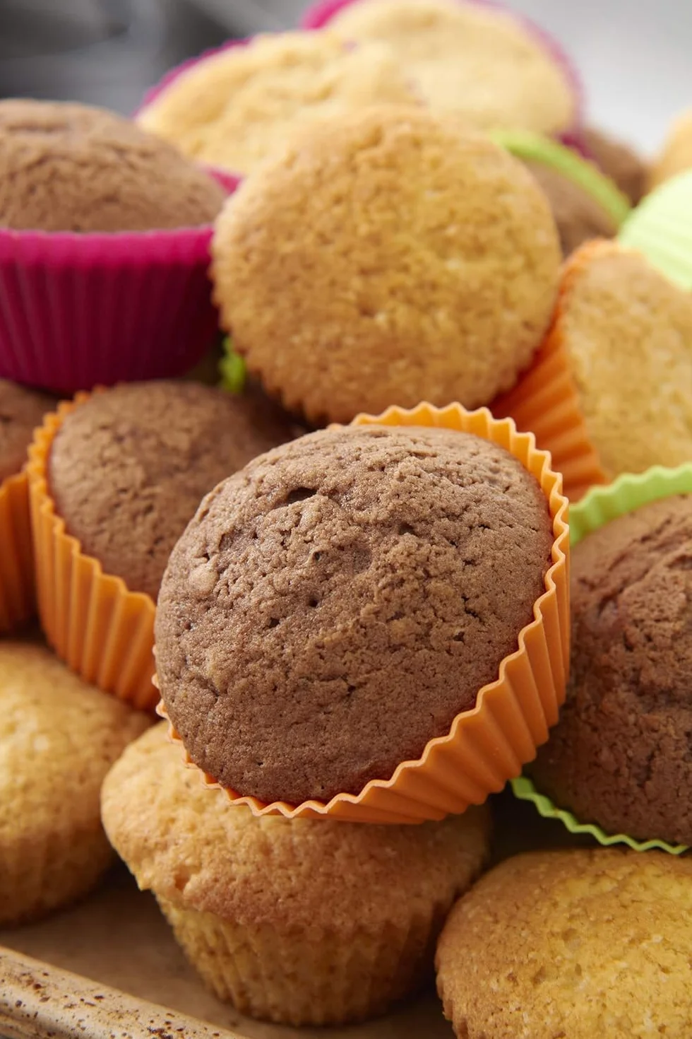 Lékué Kubek do muffinek amerykańskich 200 ml, 6 sztuk, wielokolorowy (0240102SURM033)