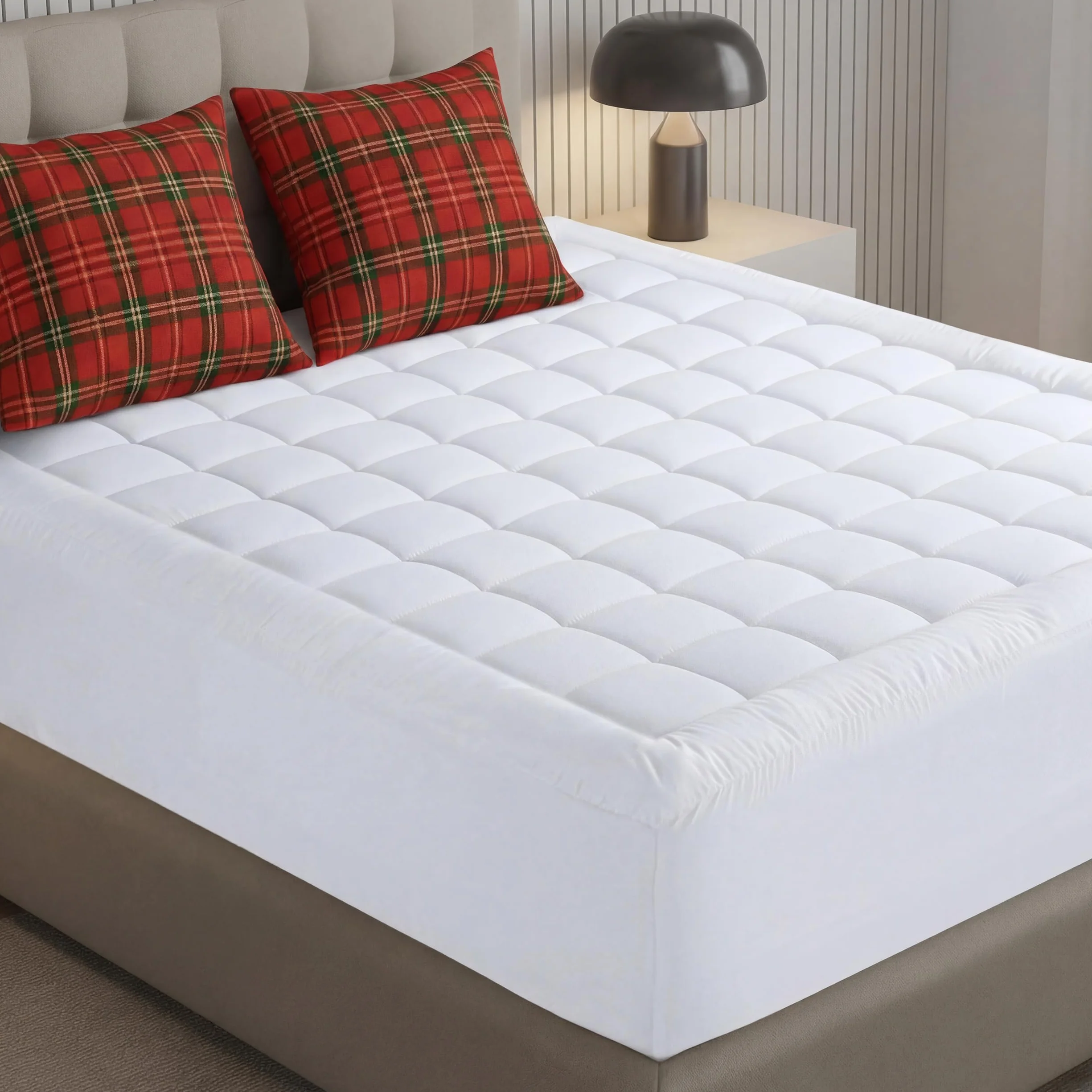 Utopia Bedding Pikowana dopasowana podkładka na materac premium rozmiar queen size - poduszka górna nakładka na materac - elastyczny dopasowany puszysty ochraniacz na materac - pokrowiec na materac