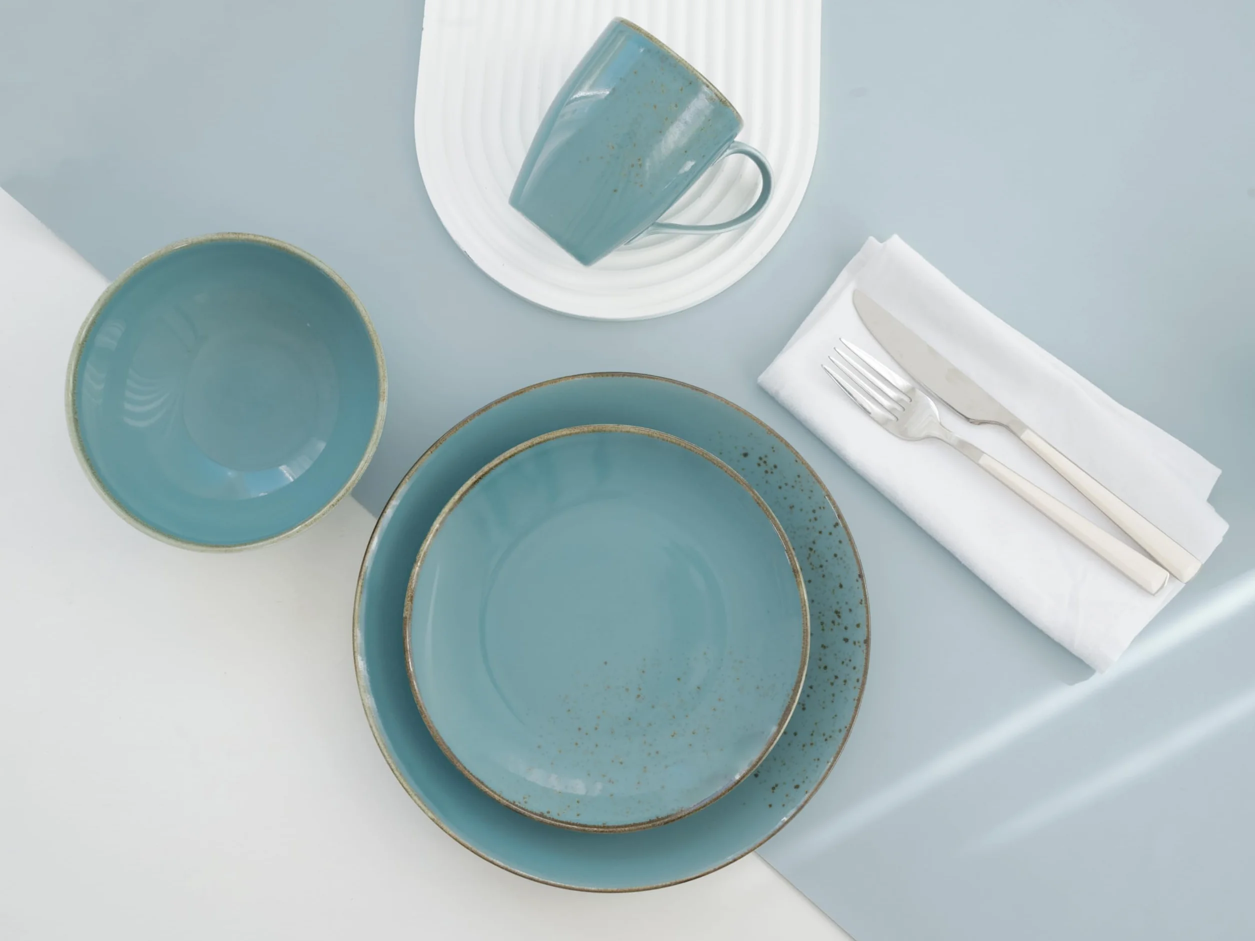CreaTable, 22413 seria Nature Collection Water, 16-częściowy zestaw dla 4 osób, do kombi ze stali nierdzewnej, do mycia naczyń i mikrowelleeignet