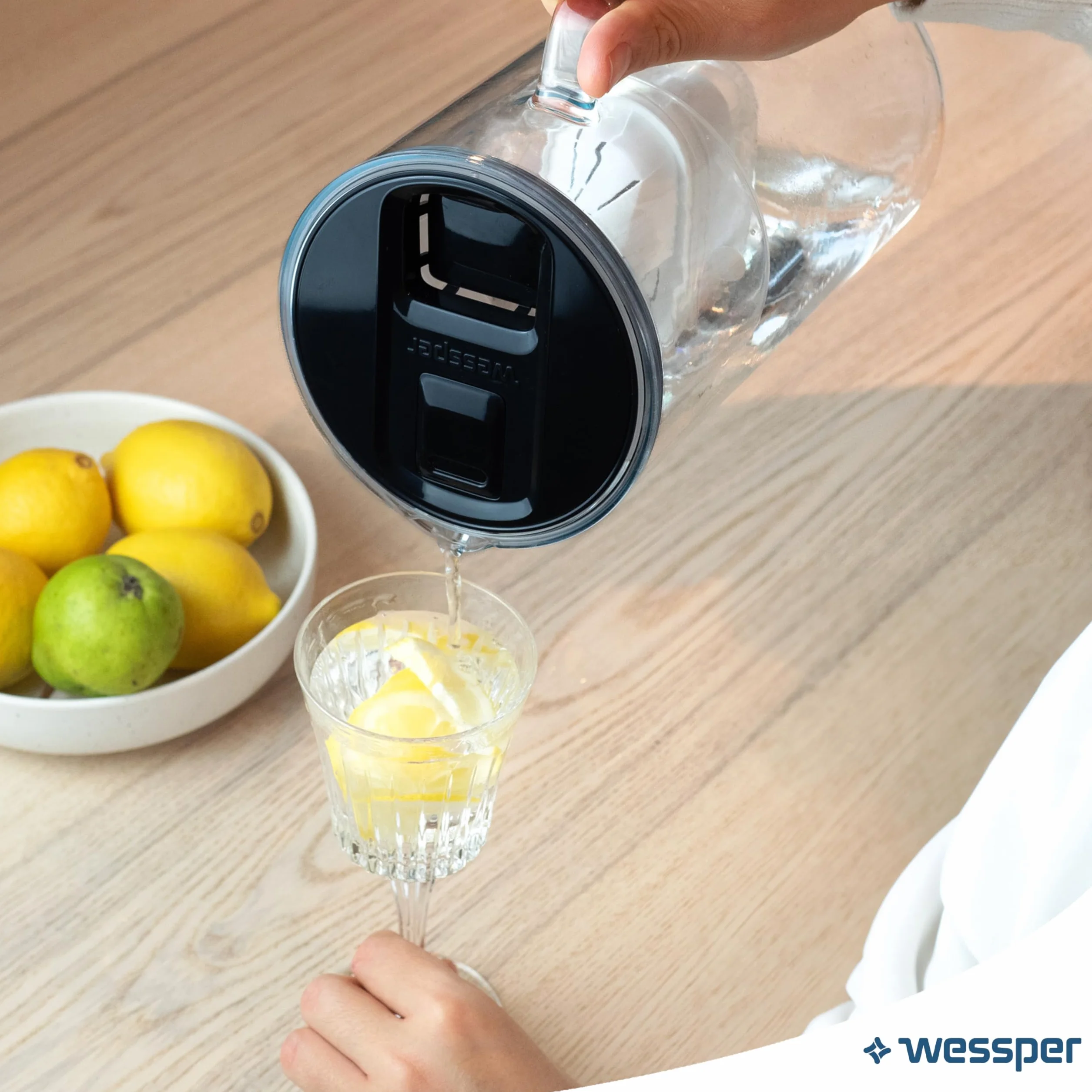 Wessper Dzbanek do filtrowania wody ze wskaźnikiem LED, 3 litry, dzbanek z filtrem wody, szklany dzbanek filtrujący wodę, bez BPA "Free BPA, czarny