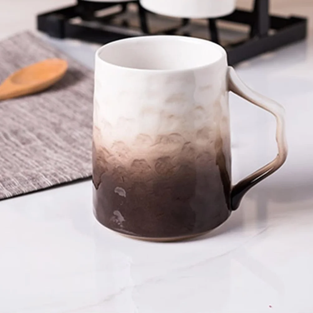 Ceramiczny zestaw do herbaty z tacą, kubkiem na wodę i czajnikiem, idealny do użytku domowego i popołudniowej kawy