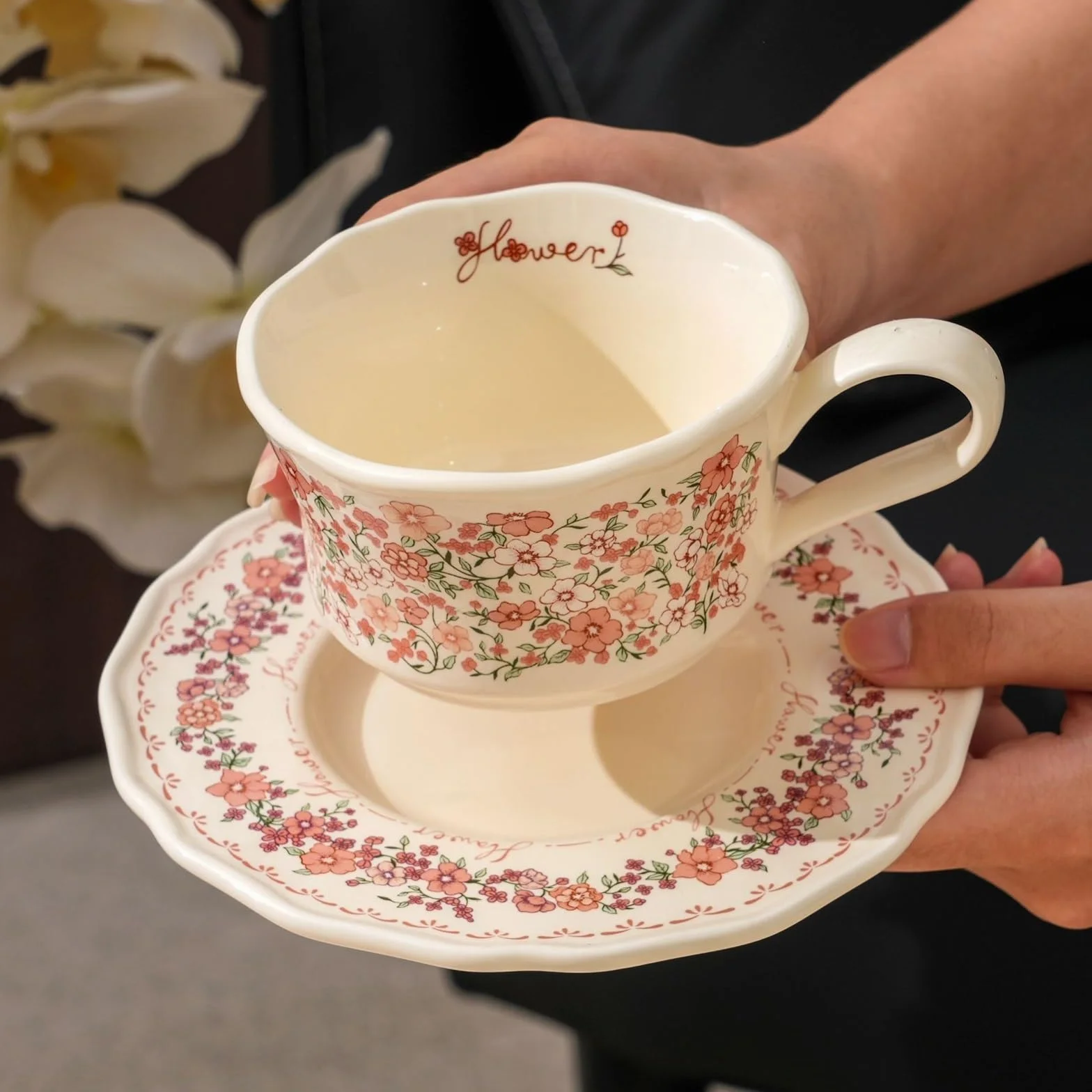 Duszpasterski kwiatowy kubek spodek zestaw ceramiczny kubek do kawy retro