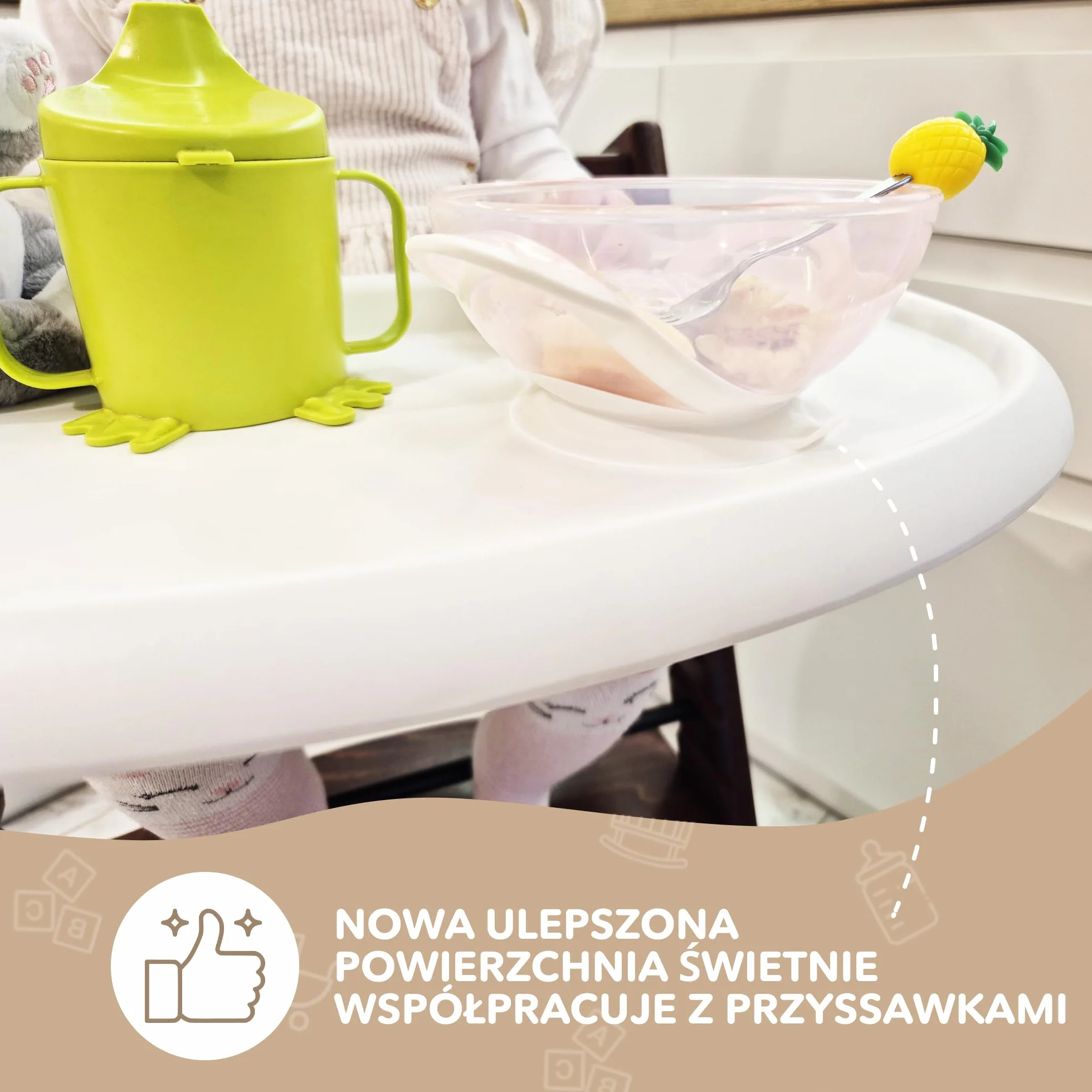Stół do wysokiego krzesła kompatybilny z krzesłem Stokke Tripp Trapp z wydajną, gładką powierzchnią ssącą, ergonomiczną, łukowatą konstrukcją, błyszcząco-białym, nie zawiera BPA, łatwy montaż