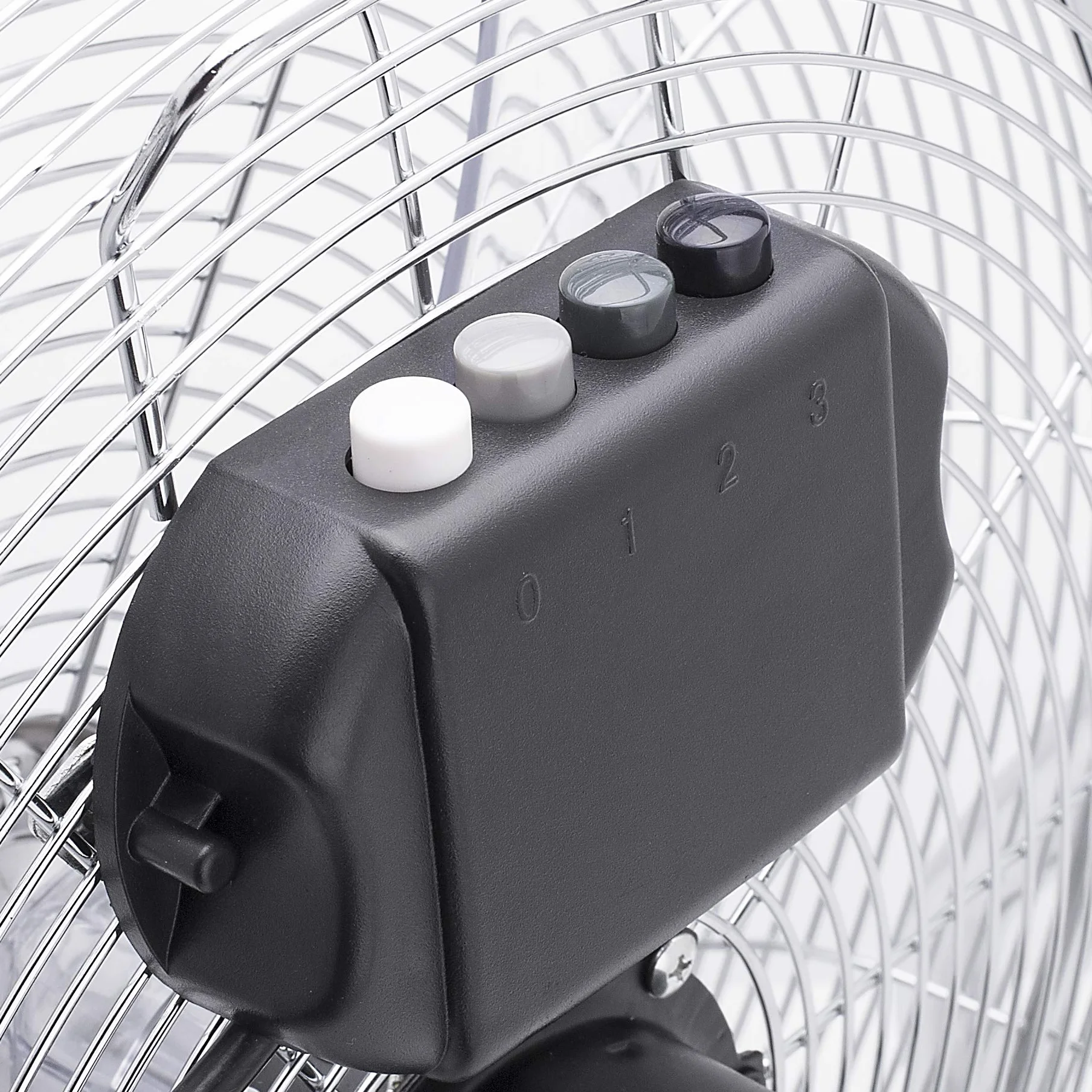 Tristar Wentylator podłogowy – wysoka wydajność i wysoka wydajność – 80 W – 45 cm średnicy – głowica odchylana o 130° – 3 stopnie prędkości