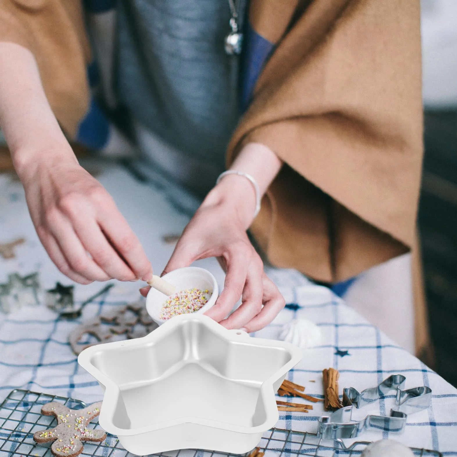 Housoutil Forma Do Pieczenia Ciasta W Kształcie Gwiazdy 5 Sztuk Pięcioramiennych Aluminiowych Narzędzi Do Pieczenia Ciasta Z Powłoką Zapobiegającą Przywieraniu Aluminiowe Formy Do Pieczenia