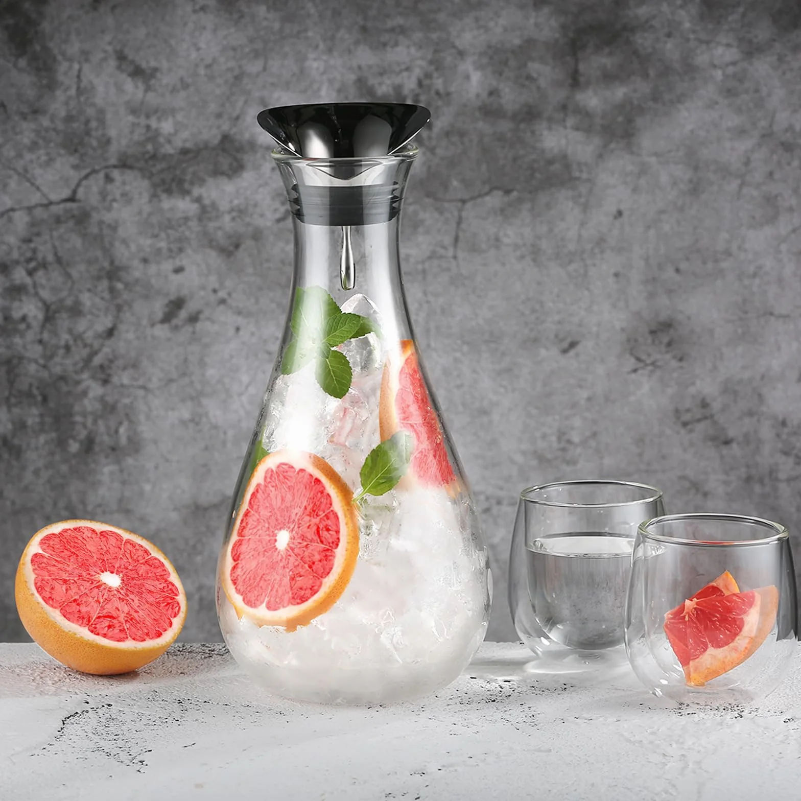 ecooe Szklana karafka 1,8 l, karafka na wodę, szklana, z pokrywką ze stali nierdzewnej, szklany dzbanek na wodę, dzbanek na sok, dzbanek szklany do gorącej i zimnej wody, mleka, herbaty, kawy