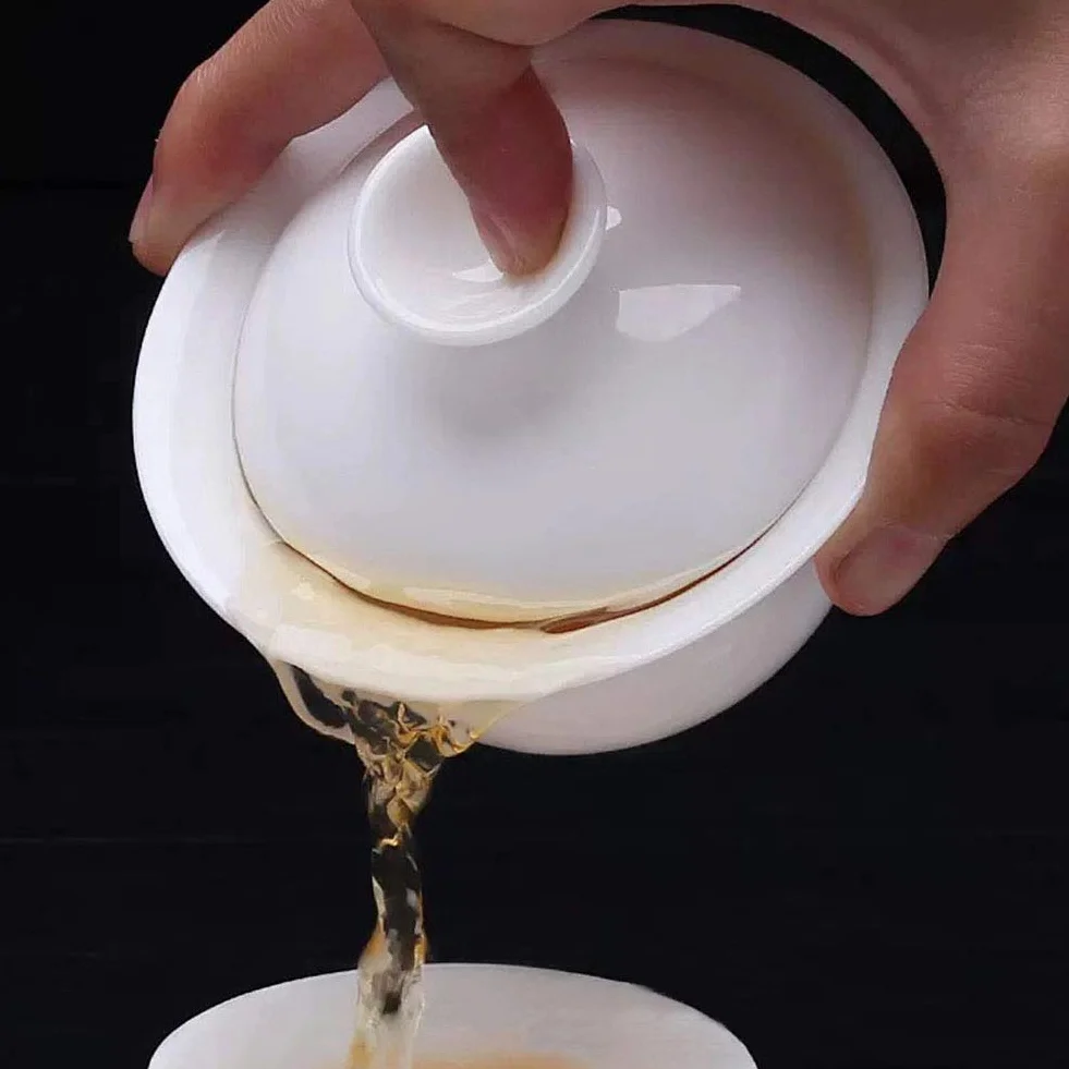 Chińskie porcelanowe filiżanki do herbaty Gaiwan Wspoza Tradycja Sancai Pokrywka Miska Warga Kubek Spodek (300 ml Biały)