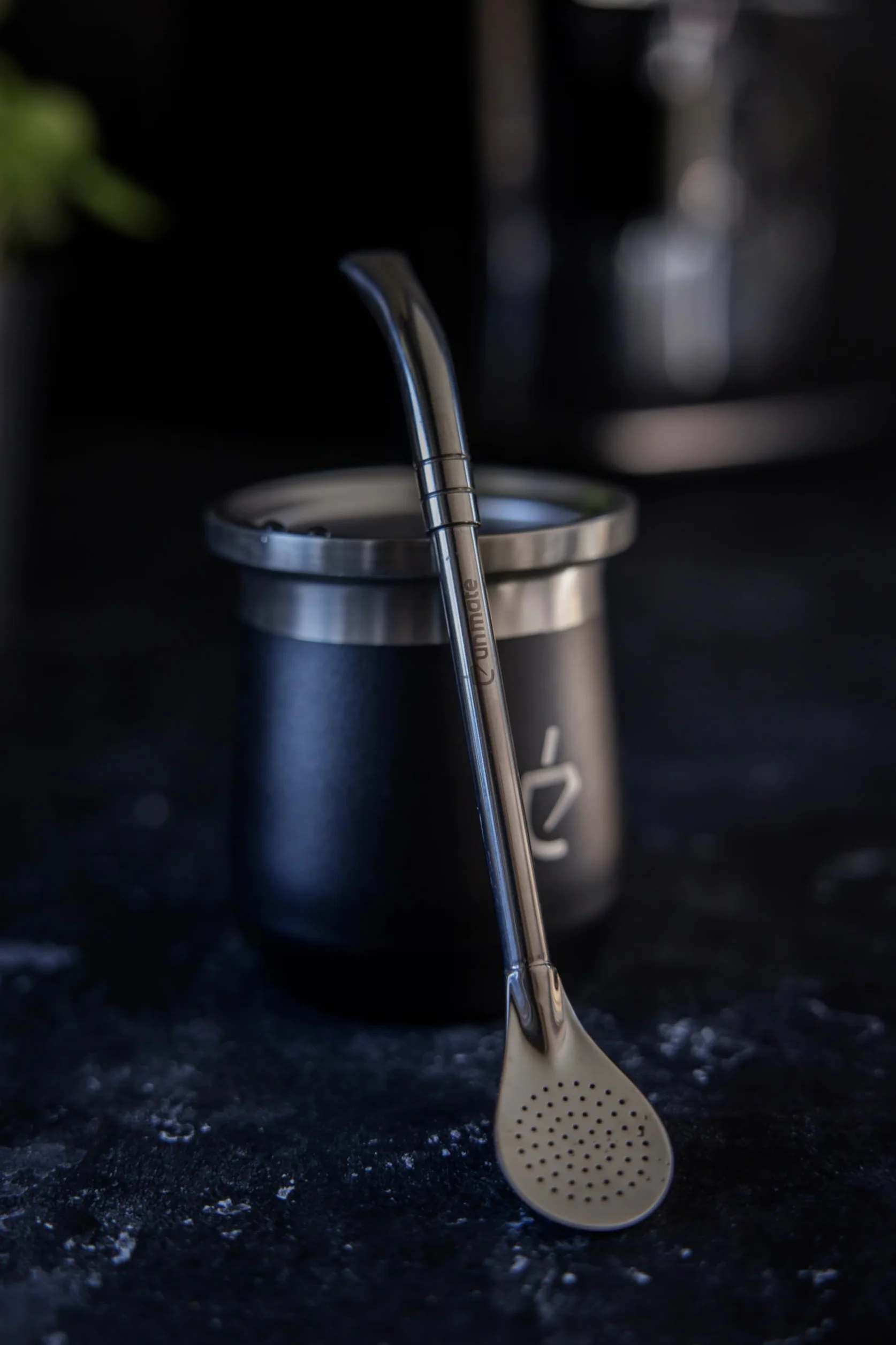 Zestaw Yerba Mate Un Mate® MateGo Termolid DualFlow PRO Obsidian Black – termos 1000 ml, matero 230 ml, bombilla, czyścik, zestaw prezentowy premium (Black)