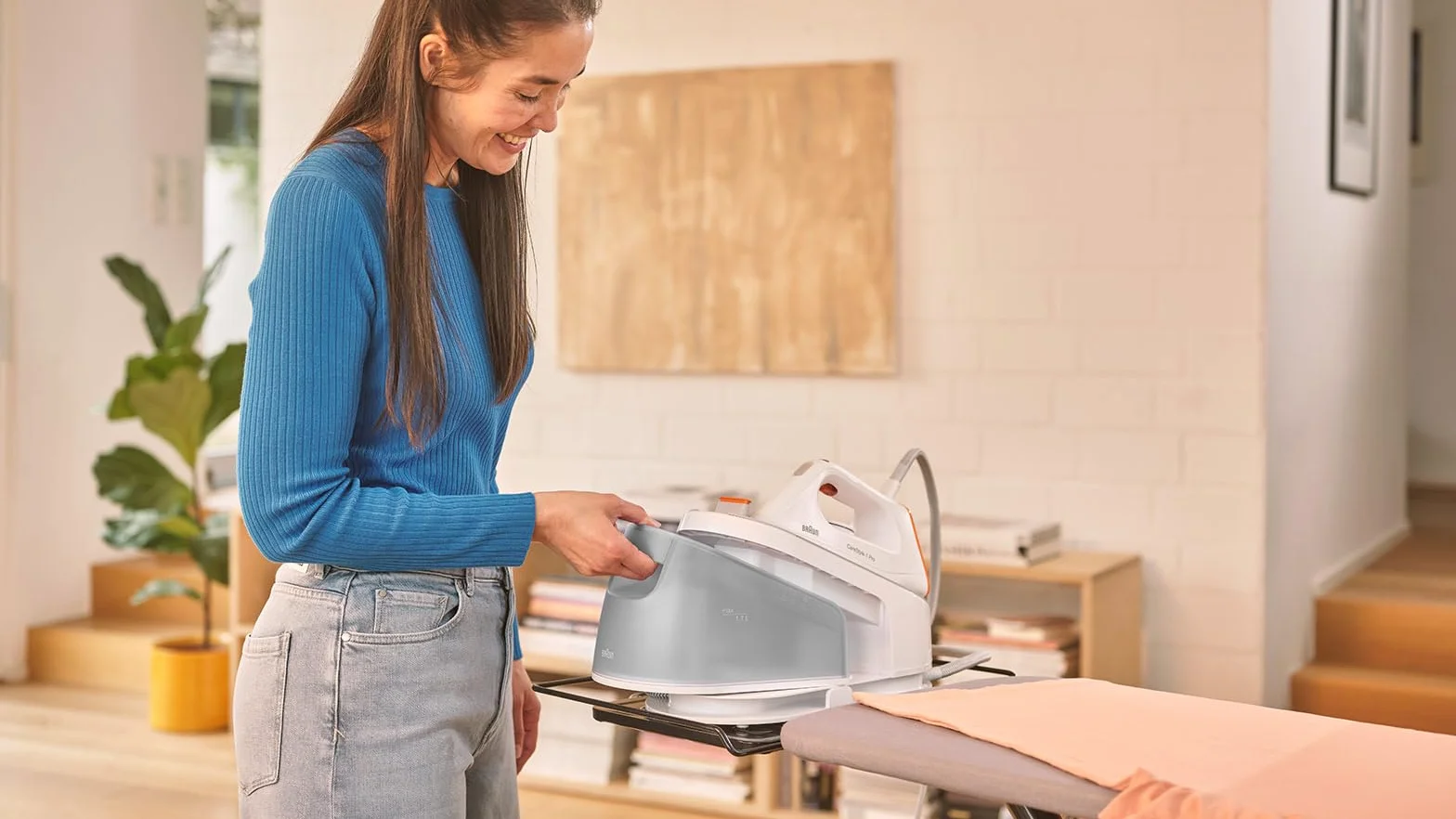 Braun CareStyle 1 Pro IS 1511 WH, stacja parowa – żelazko parowe z technologią FreeGlide 3D, pionowa para, funkcja zapobiegająca kapaniu, zbiornik na wodę 1,7 l, 5,5 bar, 360 g/min, 2200 W,