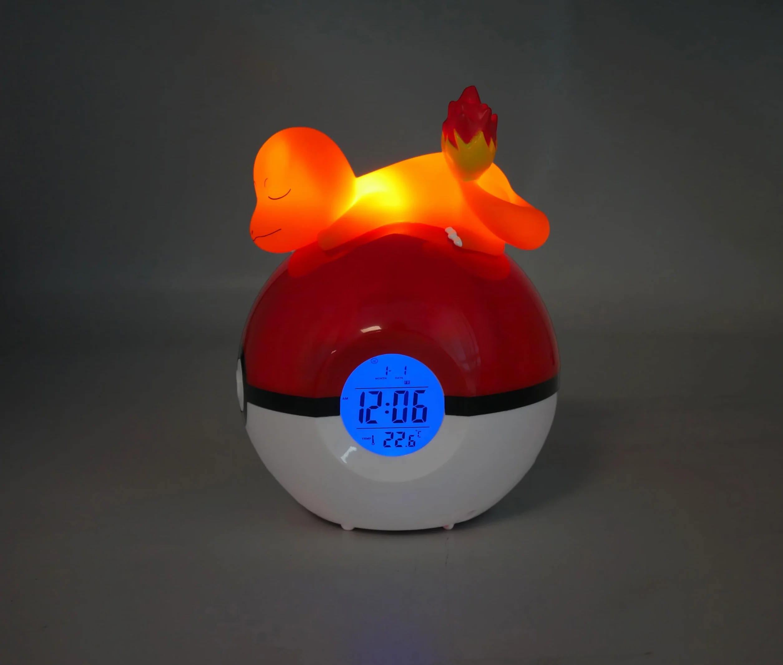 TEKNOFUN 811368 budzik Pokemon Charmander Pokemon Light-up FM - czerwony/biały