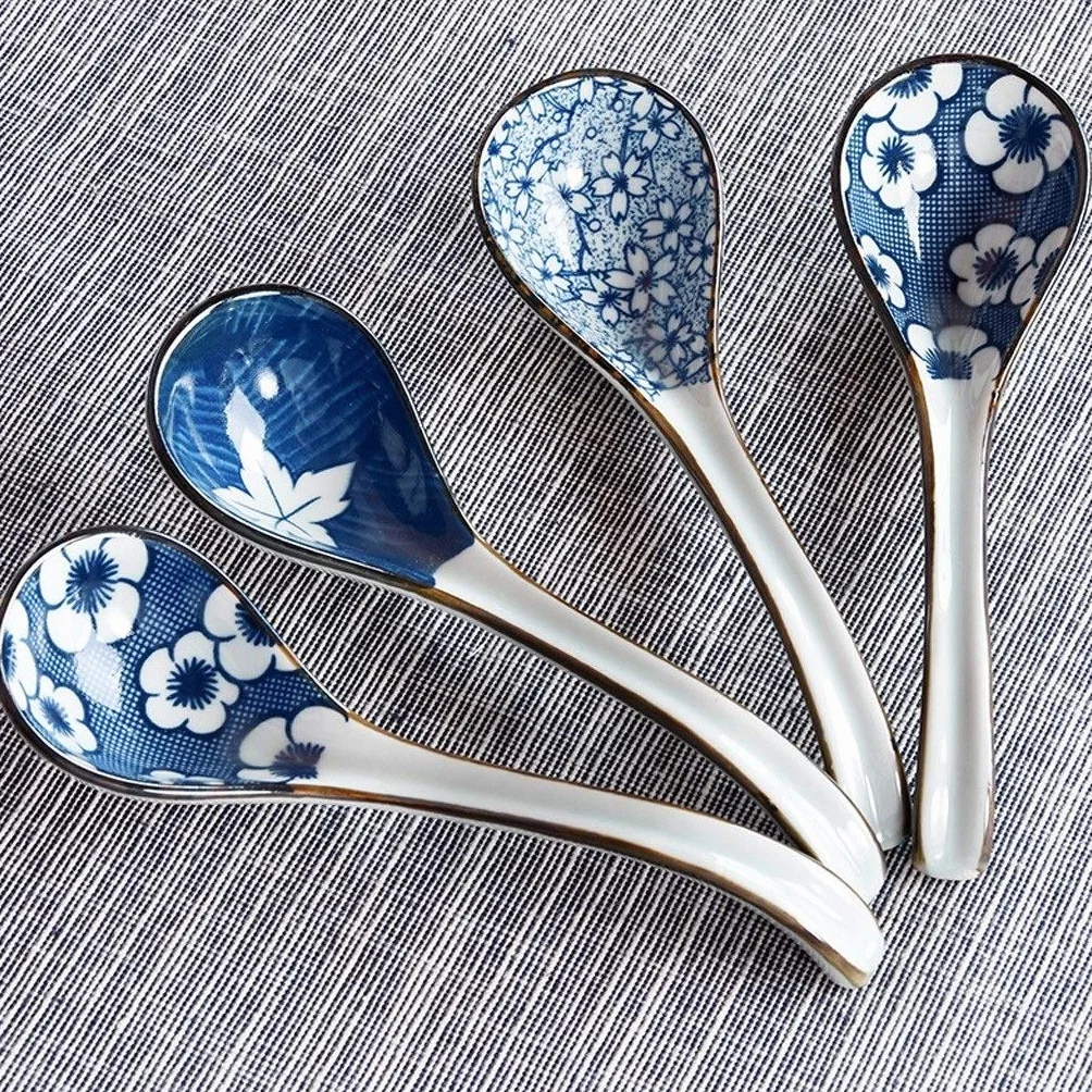 Łyżki do zup Japoński styl długi uchwyt łyżka domowy ceramiczny łyżka kolacja łyżka z niebieskim wzorem kreatywny stołowe wysokiej temperatury odporne na niski poziom 4 paczka Łyżki deserowe (Color :