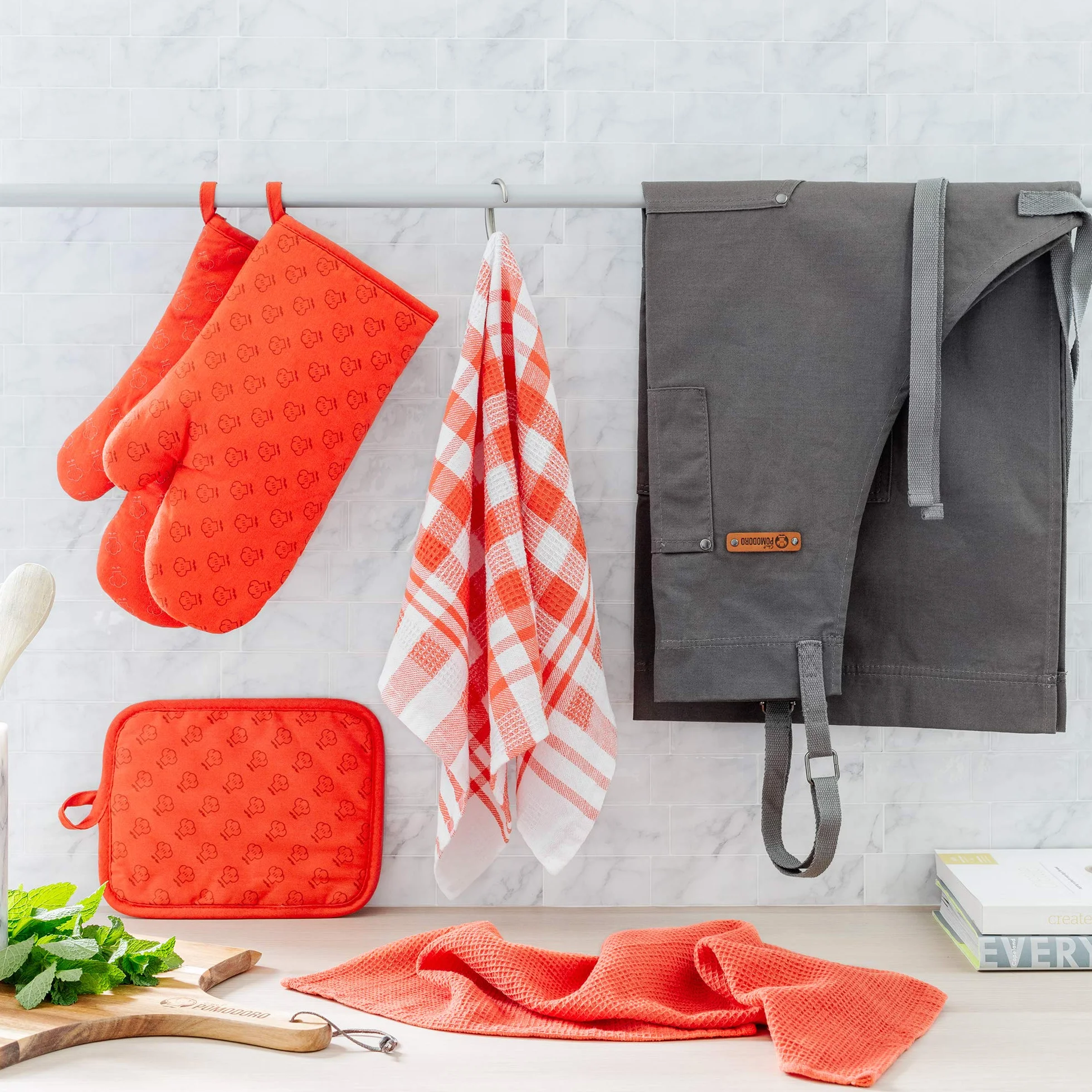 Chef Pomodoro Zestaw rękawic do piekarnika i uchwytów na garnki, 3 sztuki, z silikonem, żaroodporne rękawice kuchenne, ruchome rękawice antypoślizgowe do grilla, pieczenia, gotowania (pomarańczowy)