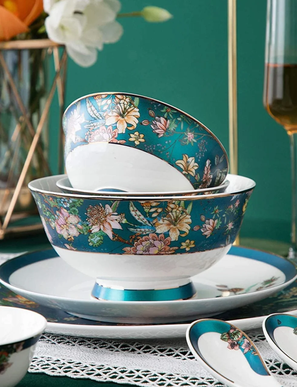 Wysokiej jakości zestaw naczyń do restauracji i domów prywatnych, 70-częściowy, zestaw naczyń z porcelany kostnej, emaliowane, ceramiczne naczynia w stylu pałacowym, 10 talerzy do serwowania