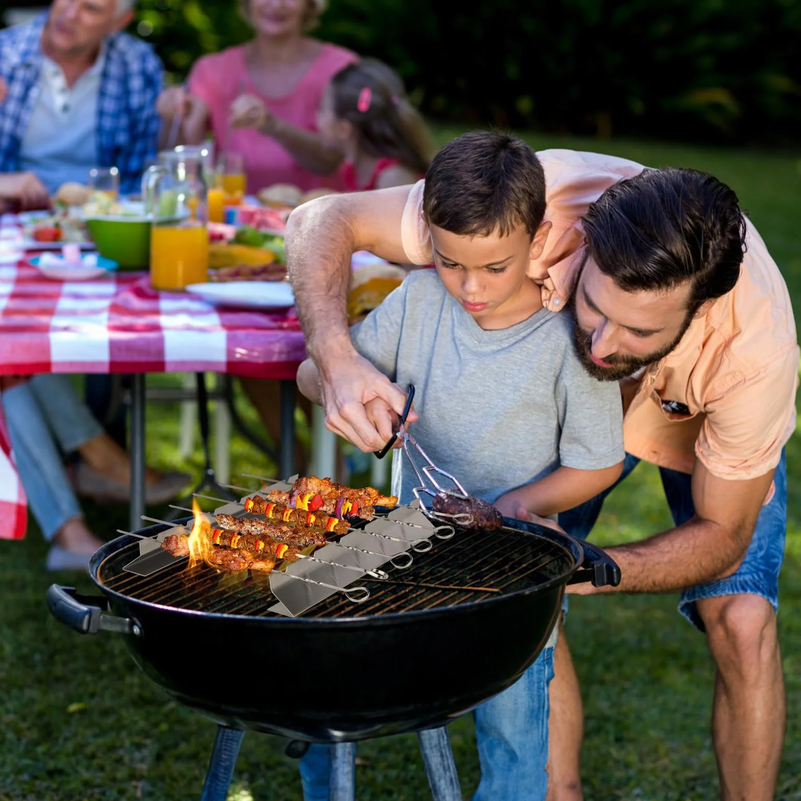 LALAGO 6 sztuk 39,5 cm Kabob szpikulec do grilla ze stojakiem, długie szpikulce do grilla ze stali nierdzewnej, rama grillowa ze szczotką i torbą do grilla na węgiel drzewny i elektrycznym