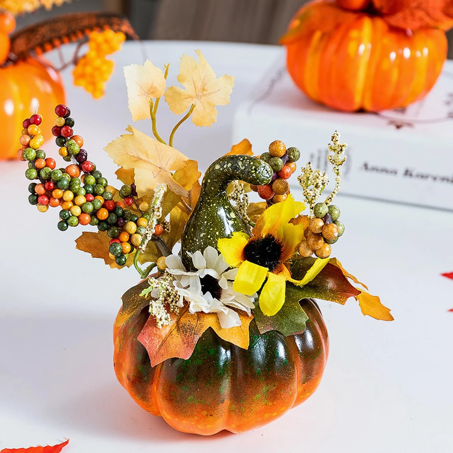 ENLACE dekoracja dyni, sztuczne dekoracje dyni ze słonecznikiem i zielenią, zakrzywiony melon, dekoracja stołu na Halloween, Święto Dziękczynienia, Święto Plonów i jesienną dekorację