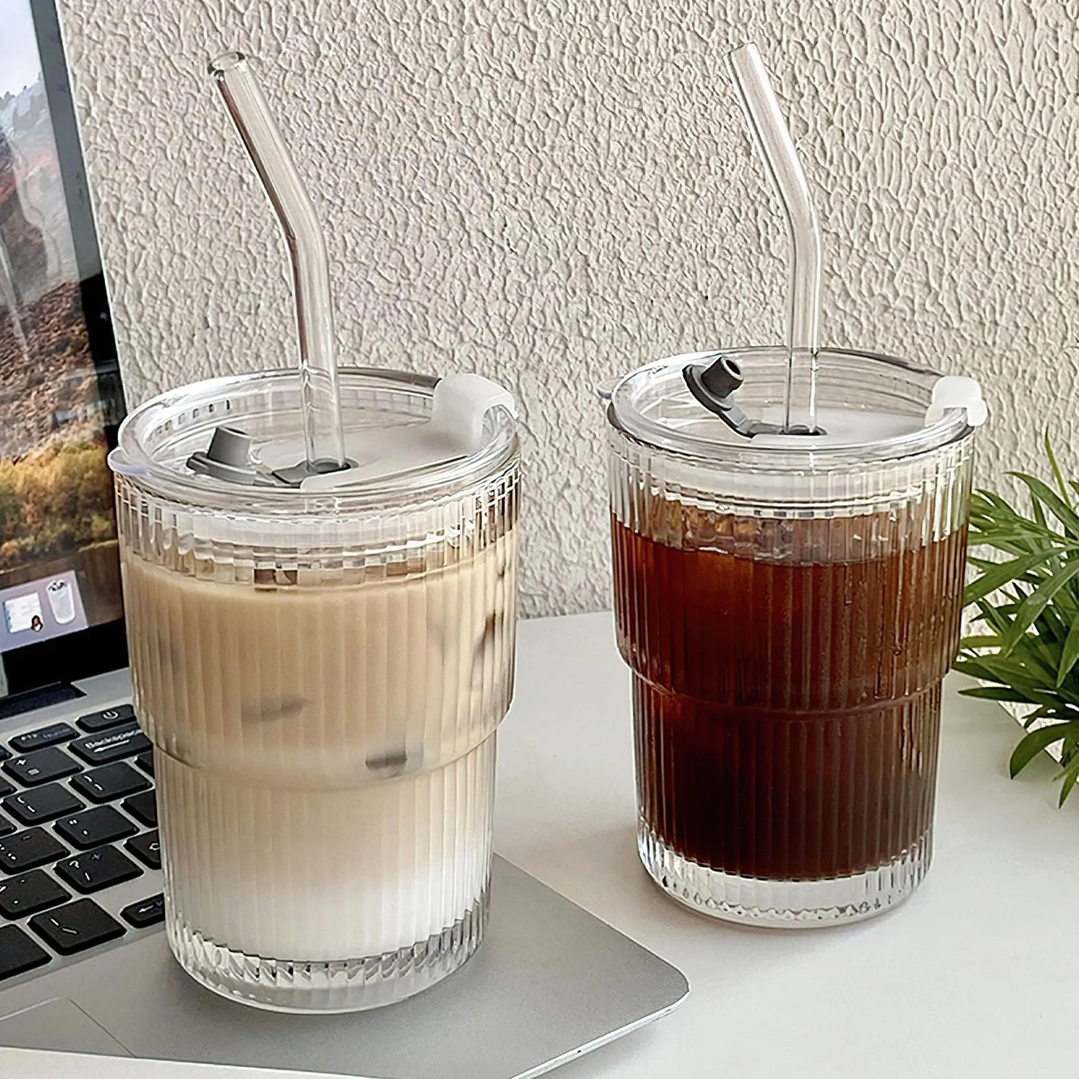 2 sztuki szklanego kubka o pojemności 400 ml z pokrywką i słomką, szklany kubek na smoothie ze słomką, szczelny, wodoodporny kubek podróżny na kawę, kubek na mrożoną kawę