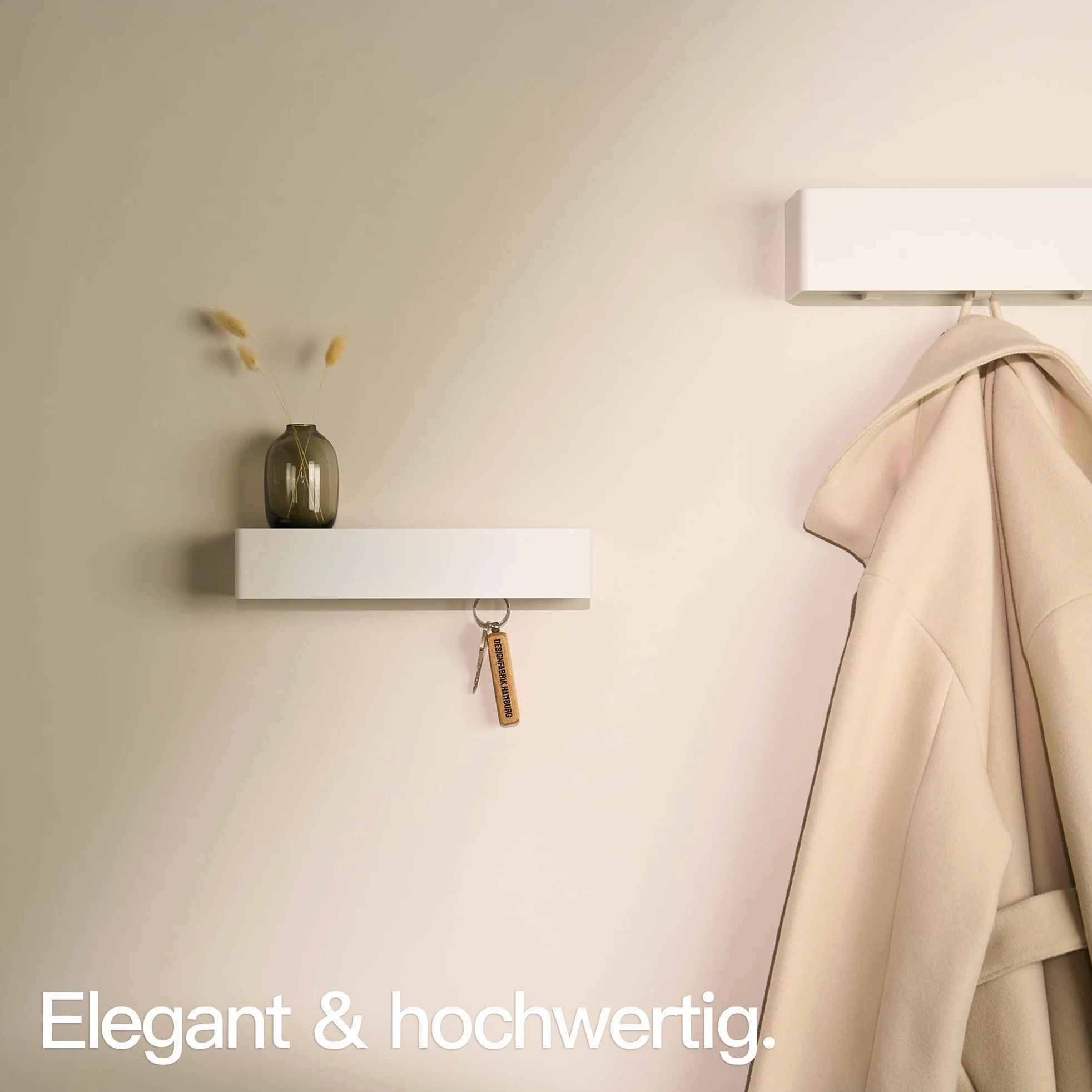 Designfabrik Hamburg Tabliczka na klucze | Nowoczesny schowek na klucze z półką | Metalowy wieszak na klucze ścienny | Minimalistyczny design do przedpokoju i wejścia | Biały
