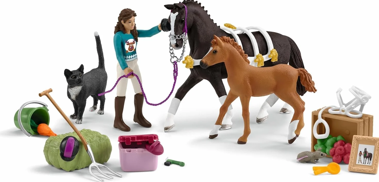 schleich HORSE CLUB | Kalendarz adwentowy HORSE CLUB 2025 – 99092 | z ruchomą figurką Lisy, 2 końmi, kotem, uzdą i wieloma akcesoriami | idealny prezent dla dzieci od 5 lat | 36 elementów